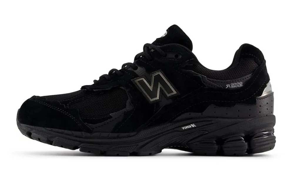 Кросівки New Balance 2002R GTX