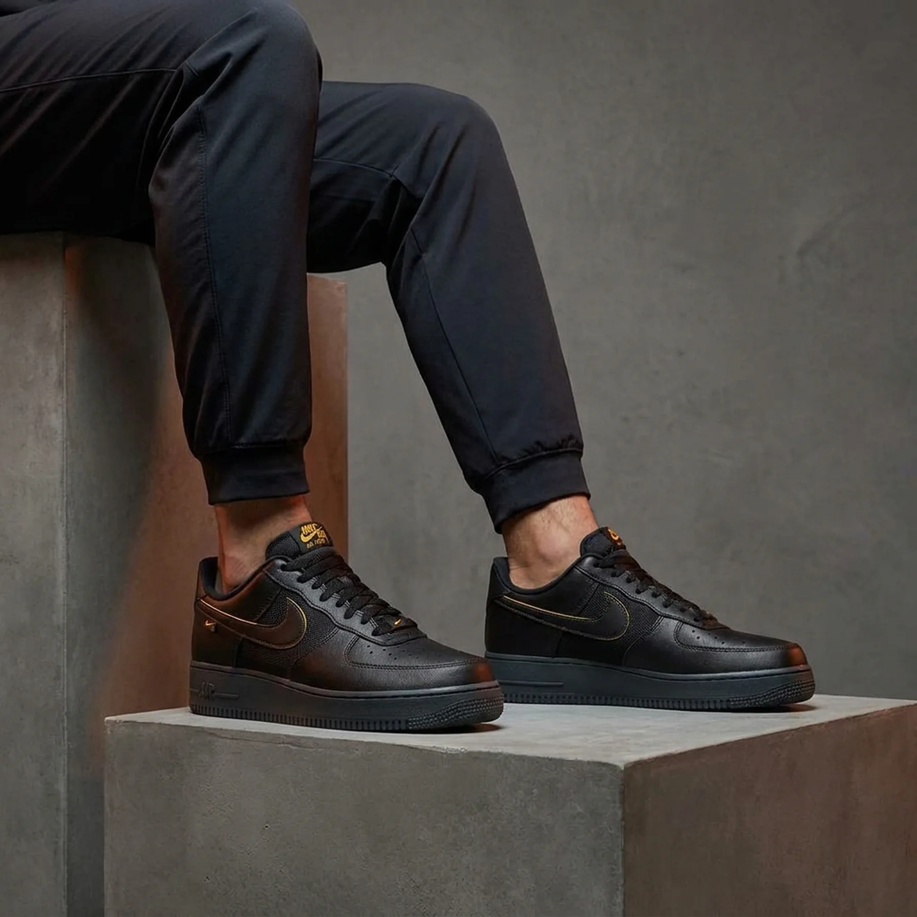 Кросівки Nike Air Force 1 07 Black