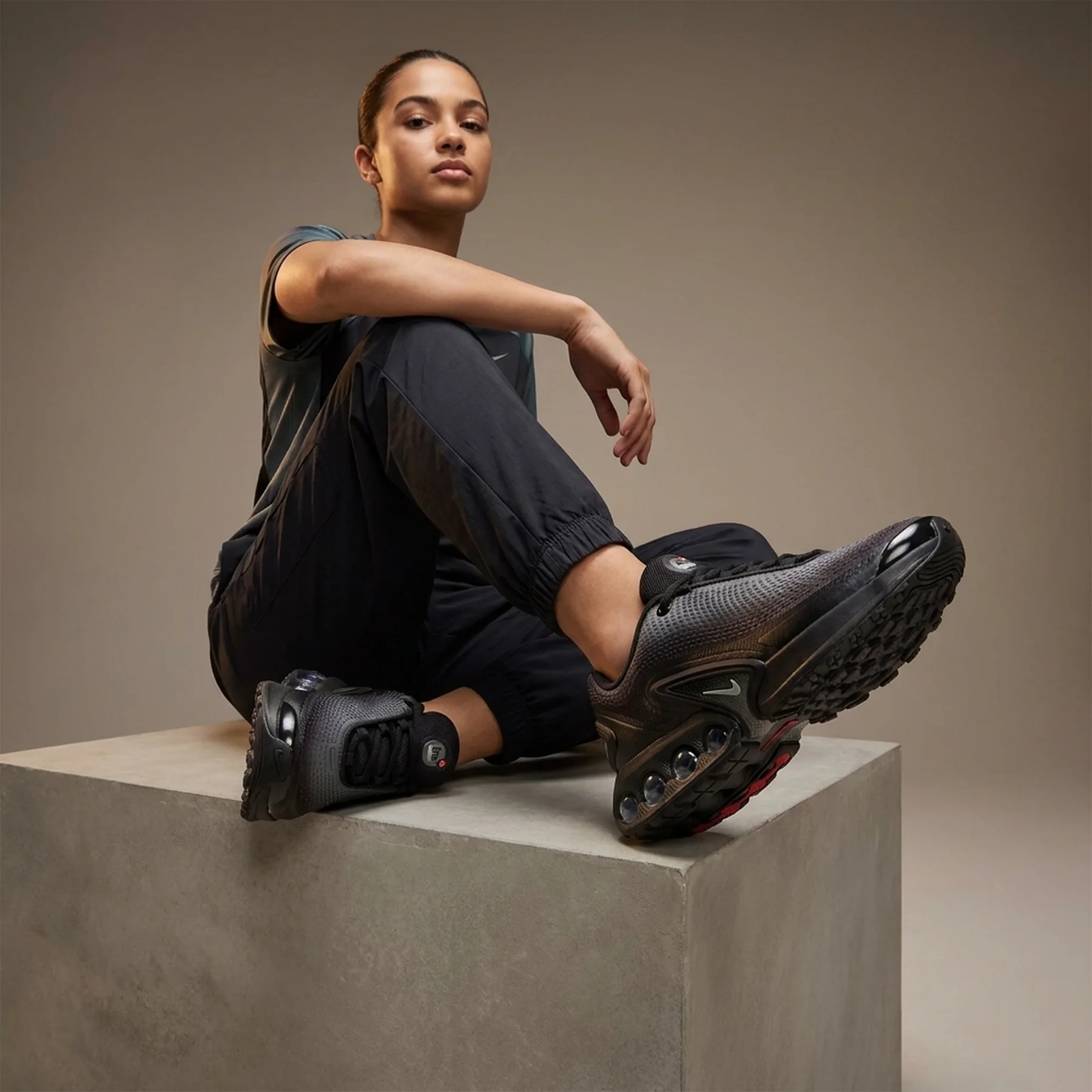 Кросівки Nike AIR MAX DN GS