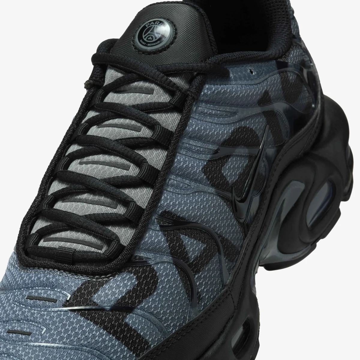 Кросівки Nike AIR MAX PLUS PRM