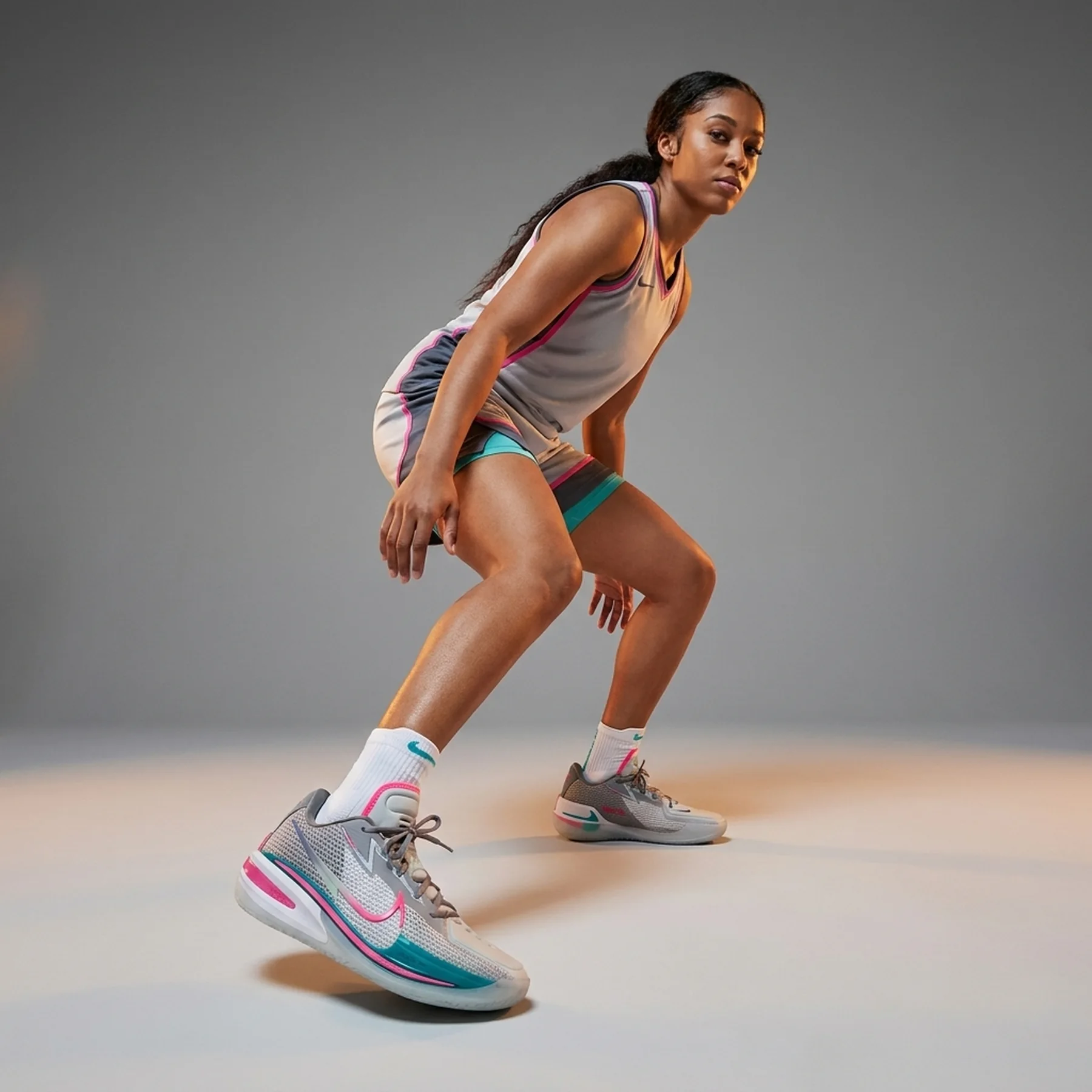 Кросівки Nike AIR ZOOM G.T. CUT ACADEMY