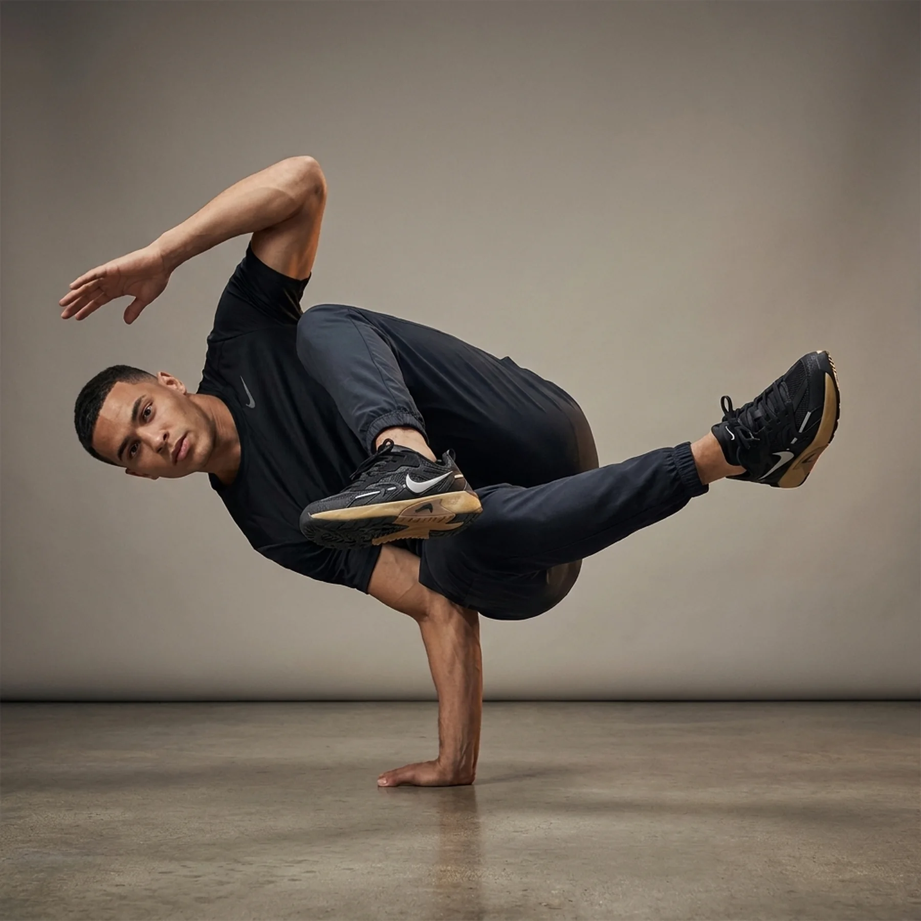 Кросівки Nike JAM