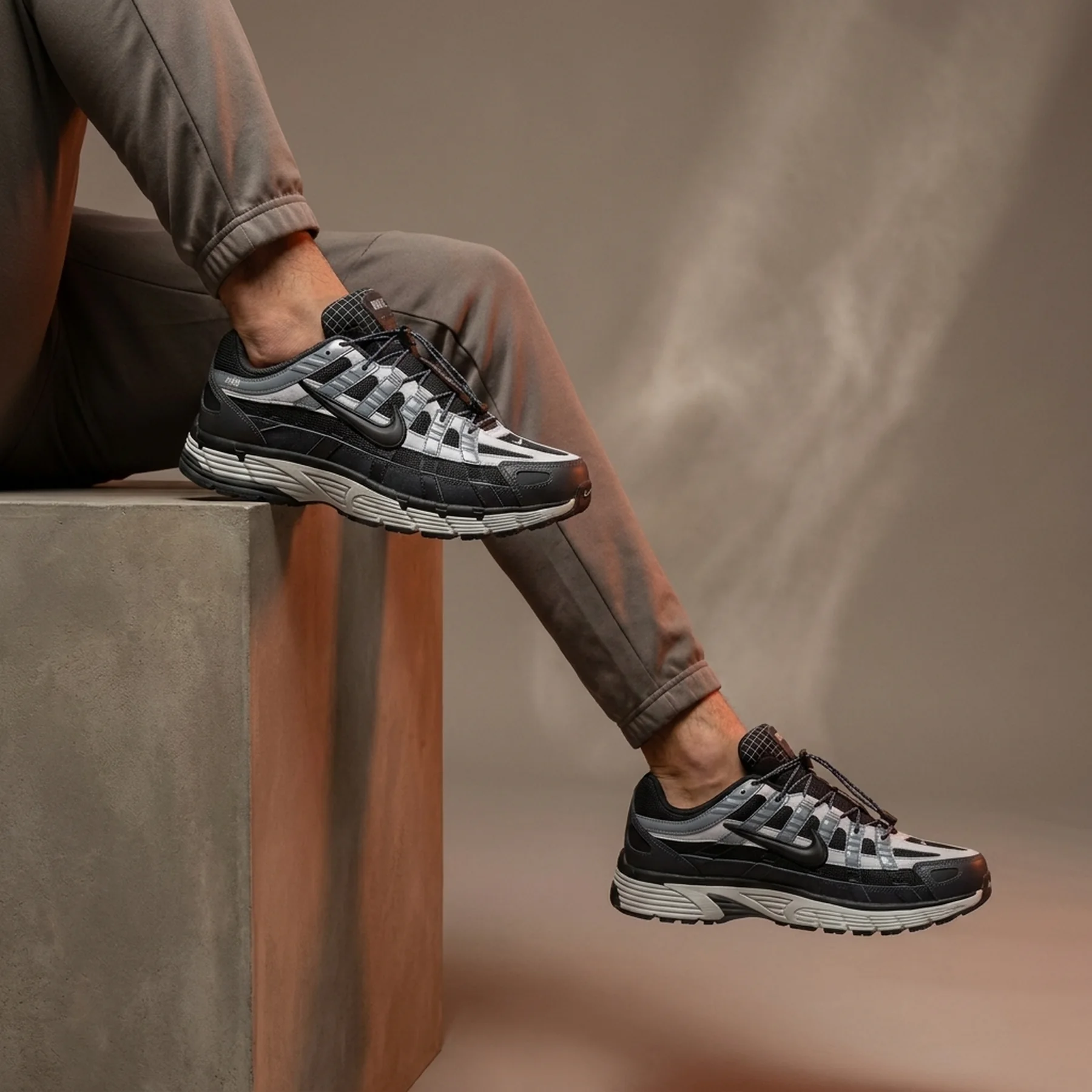 Кросівки Nike P-6000 Premium 'Anthracite Smoke Grey'