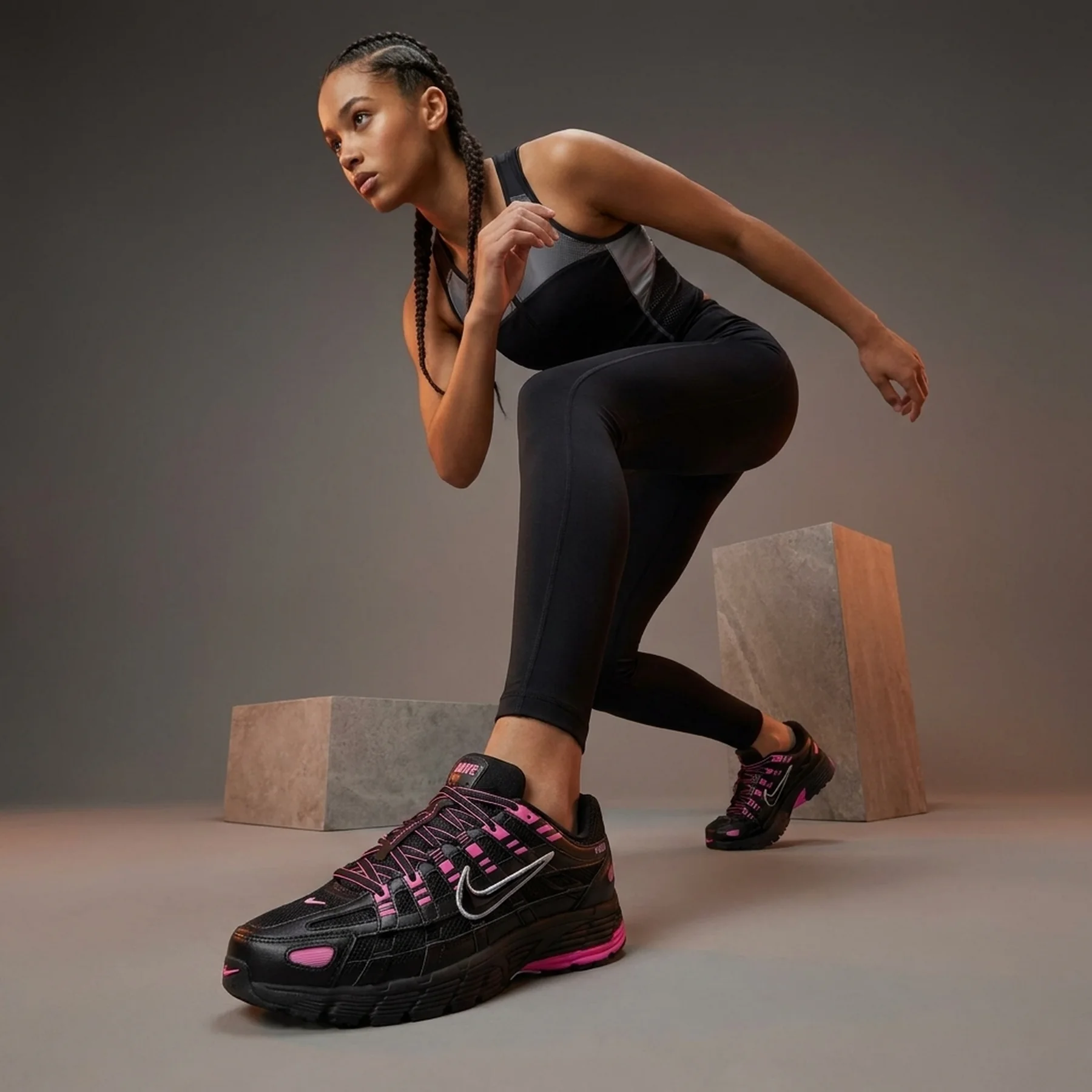 Кросівки Nike P-6000