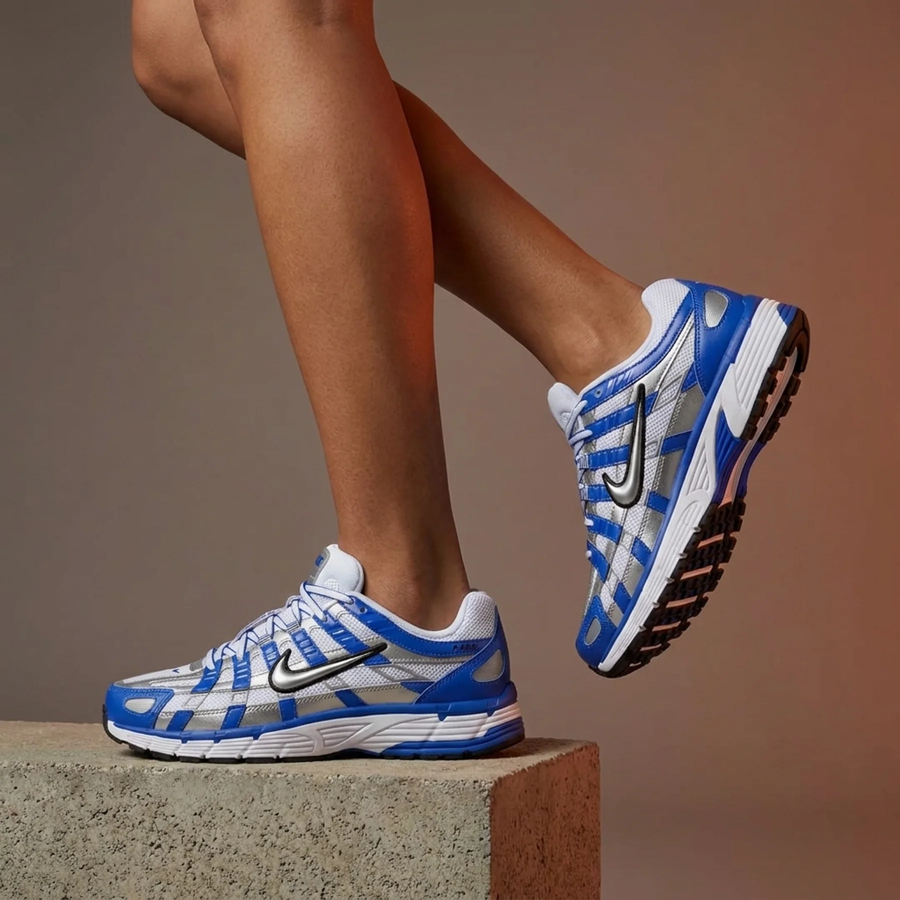 Кросівки Nike P-6000