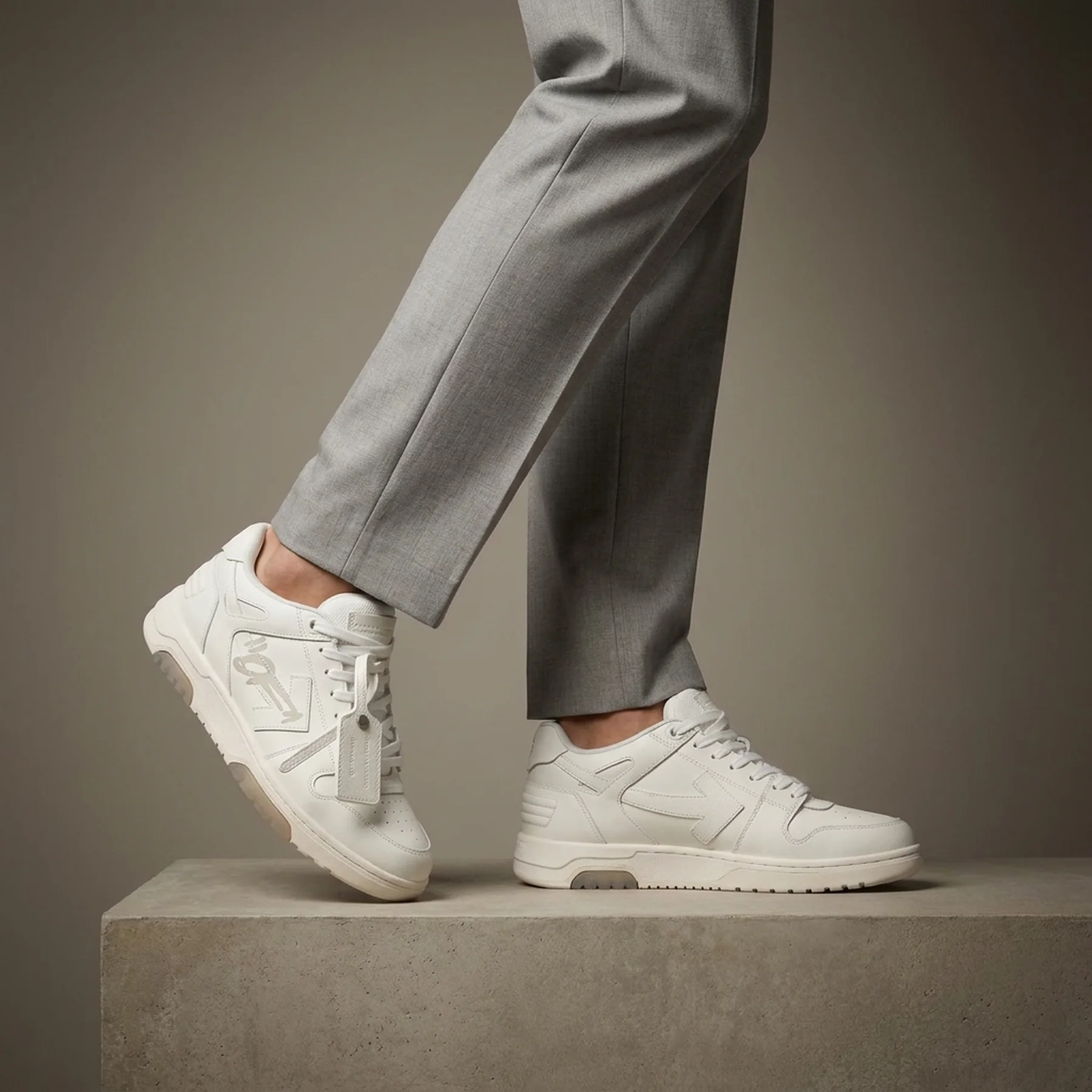 Кросівки Off-White Out Of Office For Walking