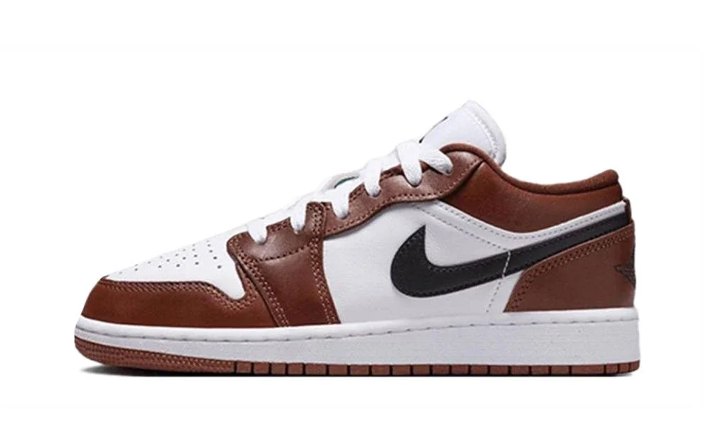 Кросівки підліткові Nike Air Jordan 1 Low Se (HF3188-102)