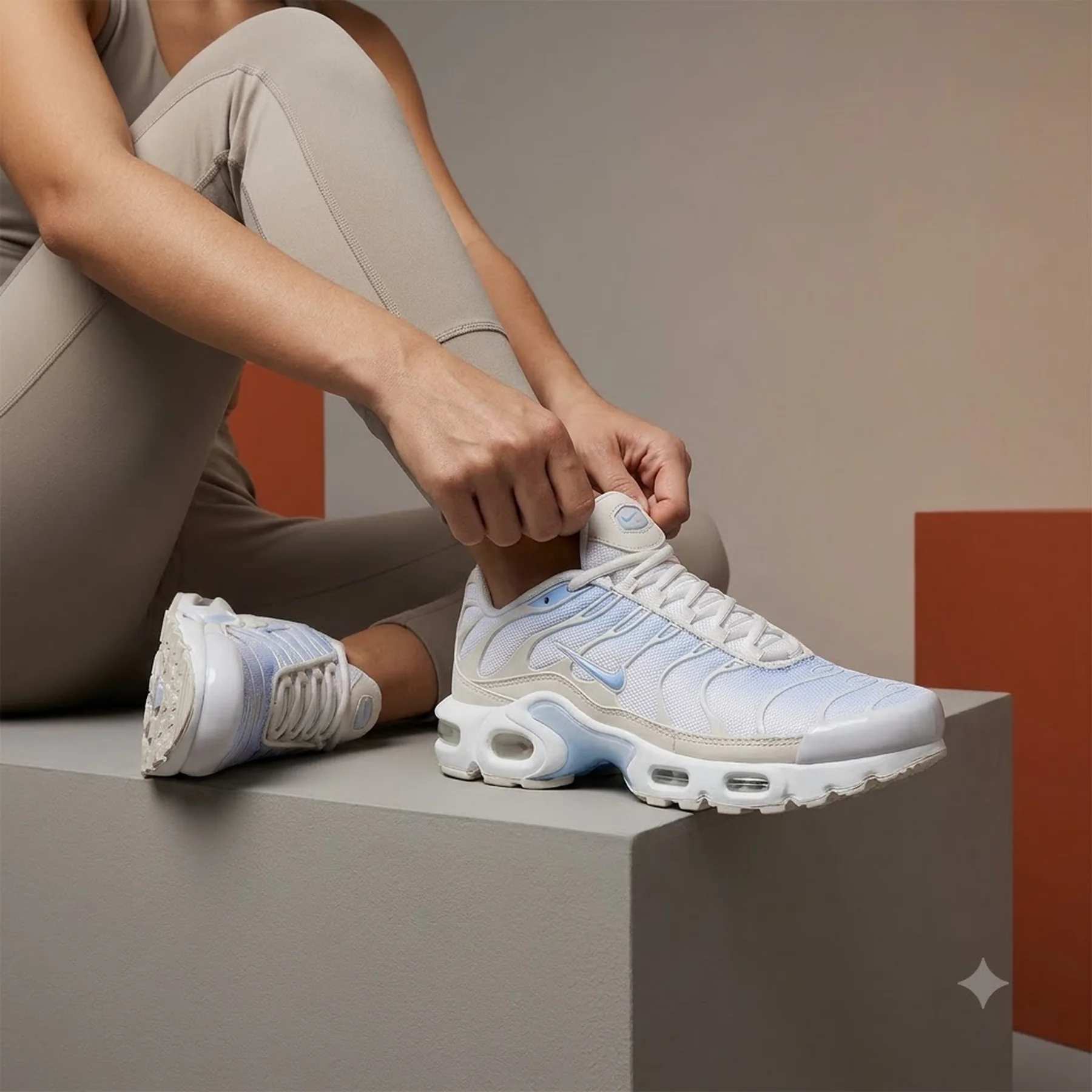 Кросівки підліткові Nike Air Max Plus Gs (CD0609-411)