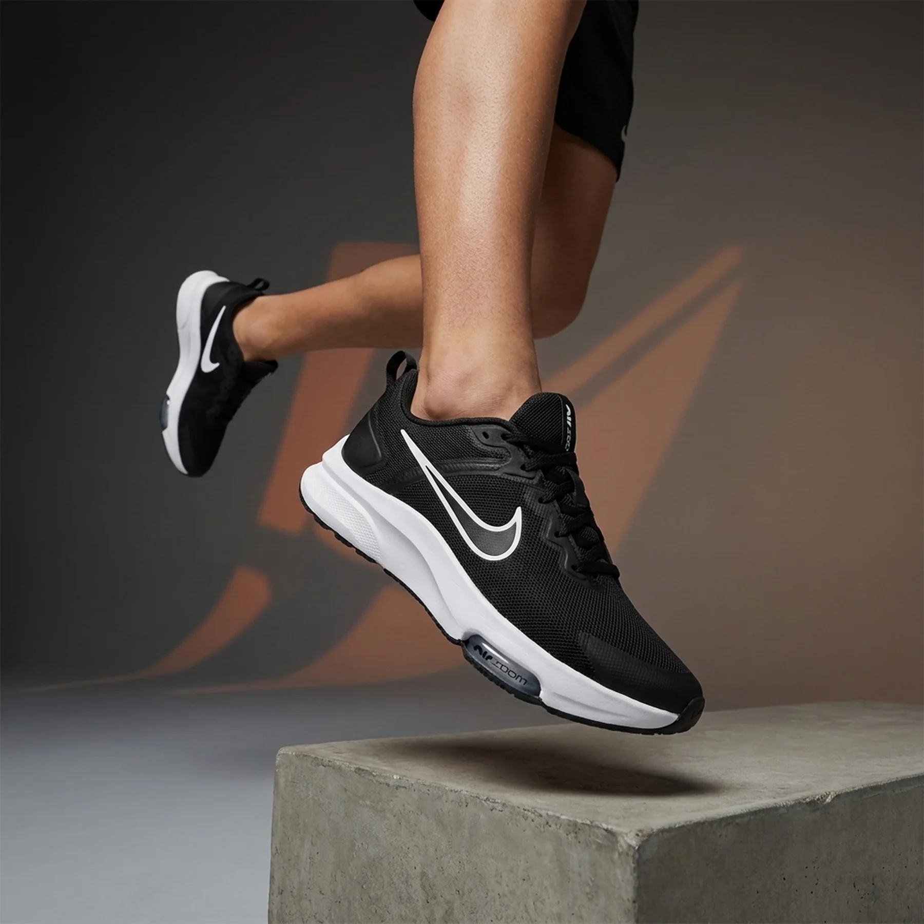 Кросівки підліткові Nike Air Zoom Arcadia 2 (DM8491-002)
