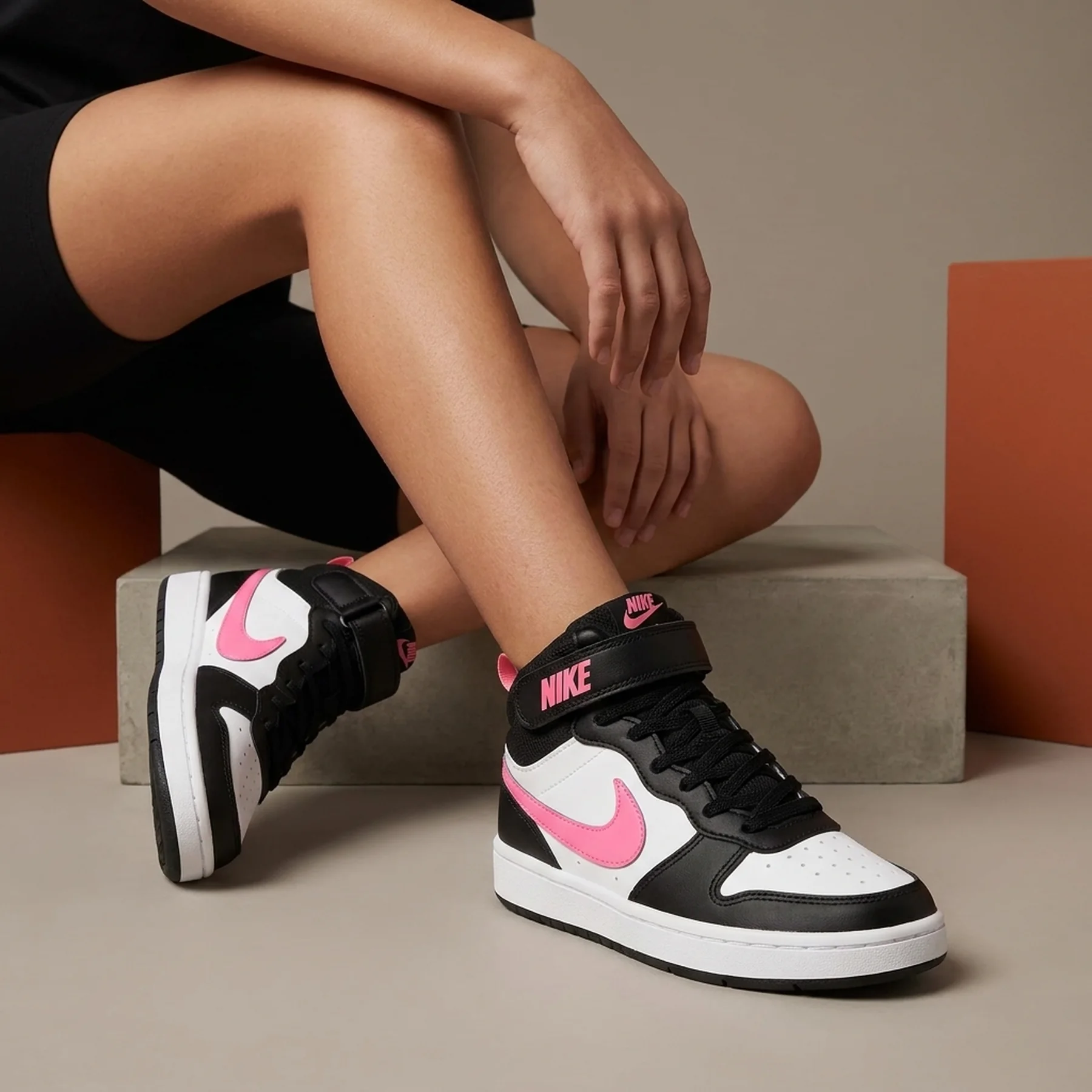 Кросівки підліткові Nike Court Borough Mid 2 (Gs) CD7782-005