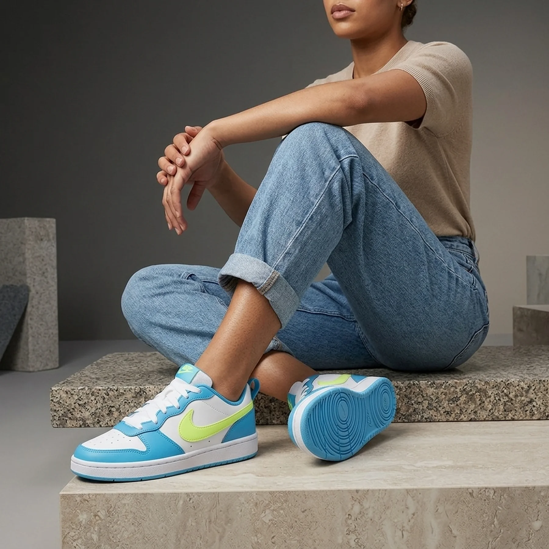 Кросівки жіночі Nike Court Bugh Low 2 (Gs) (BQ5448-001)