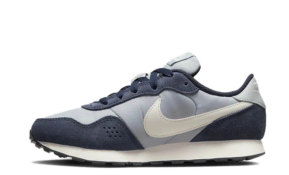 Кросівки підліткові Nike Md Valiant (Gs) (CN8558-408)