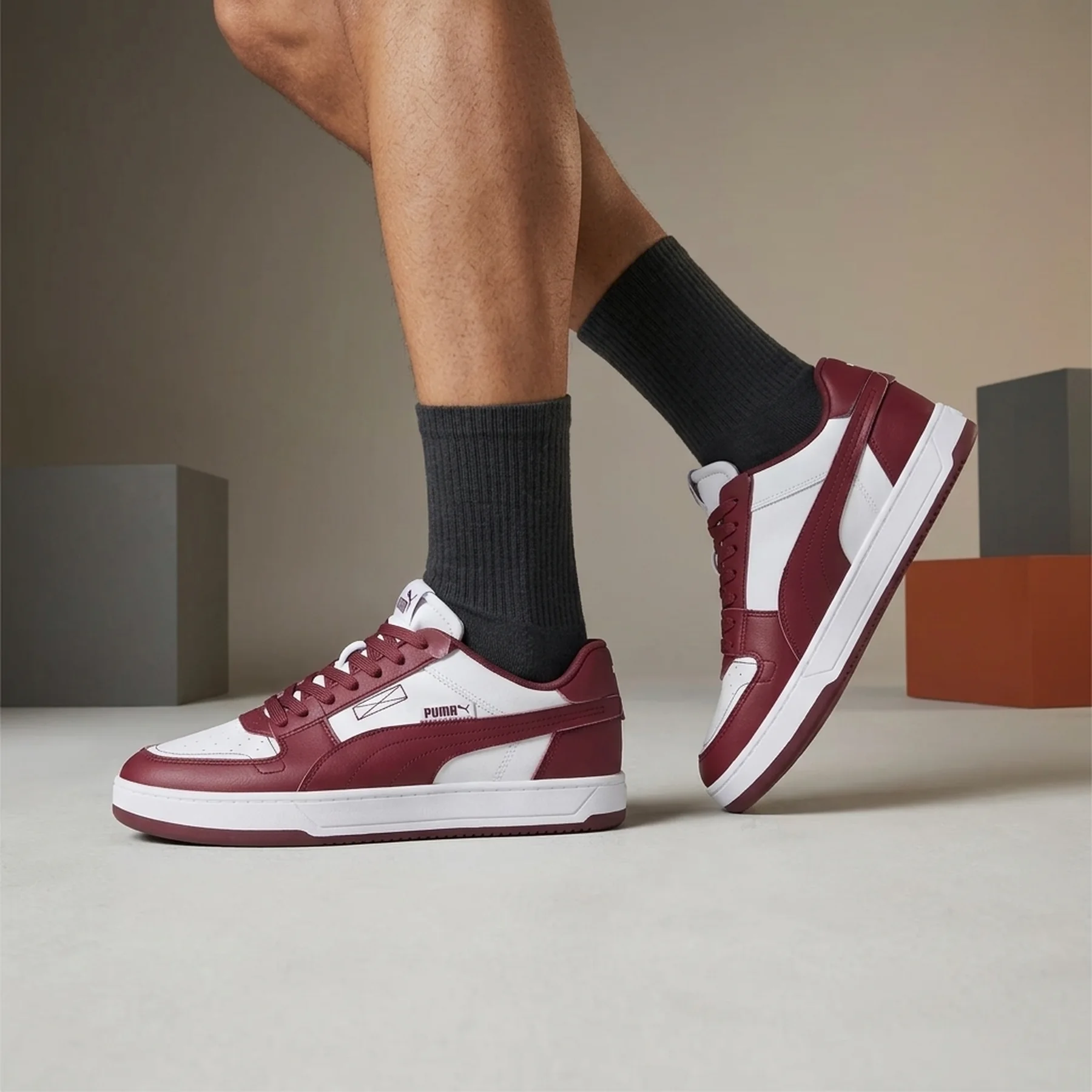 Кросівки Puma Caven 2.0 VTG 39233209 Puma 10 (44,5) Малиновий