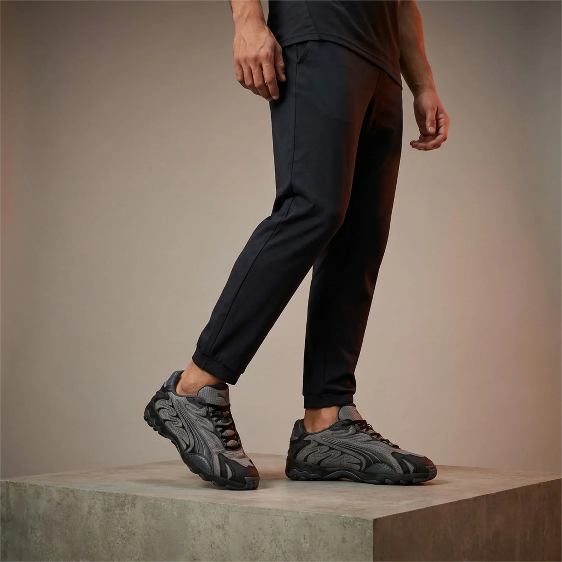 Кросівки Puma Inhale Essentials