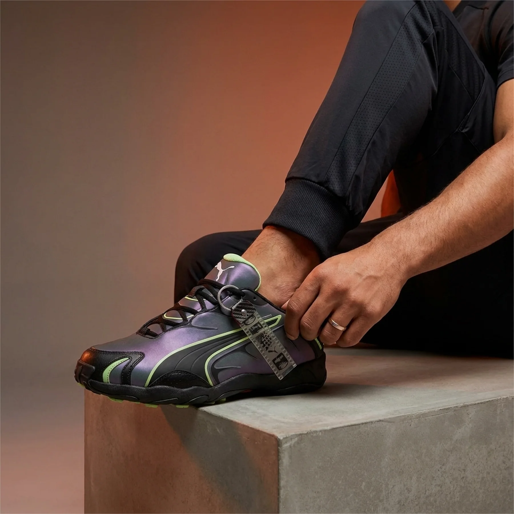 Кросівки Puma Inhale x F1 "75 Years"