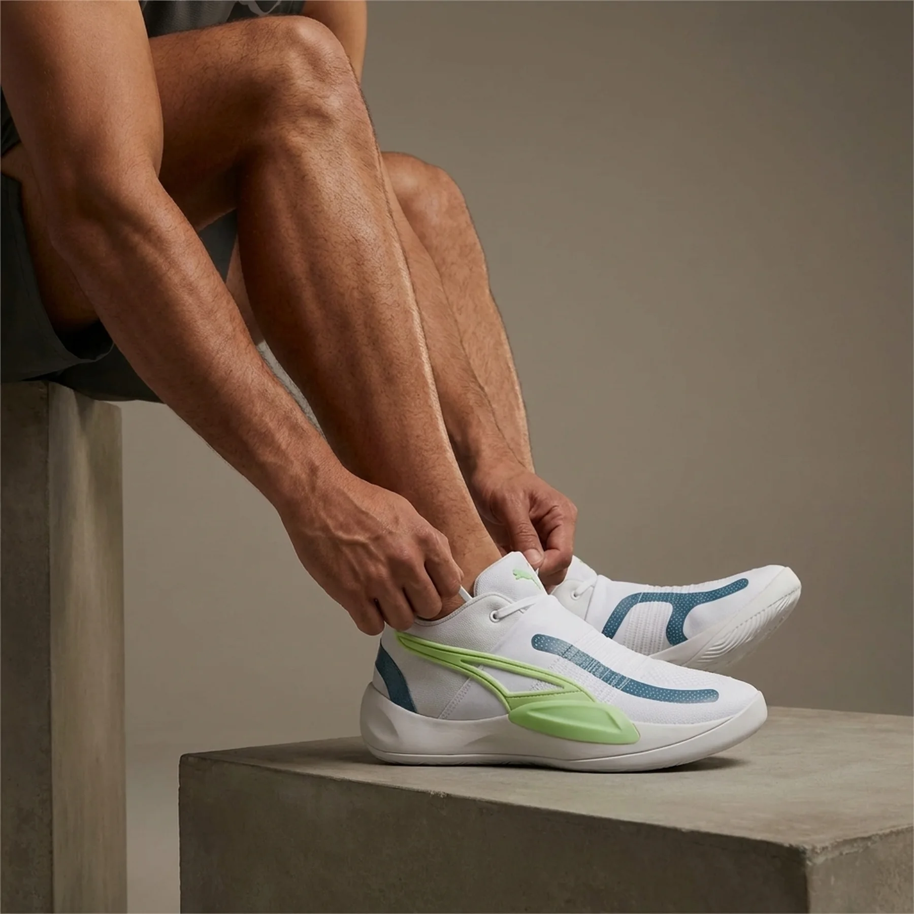 Кросівки Puma Rise Nitro
