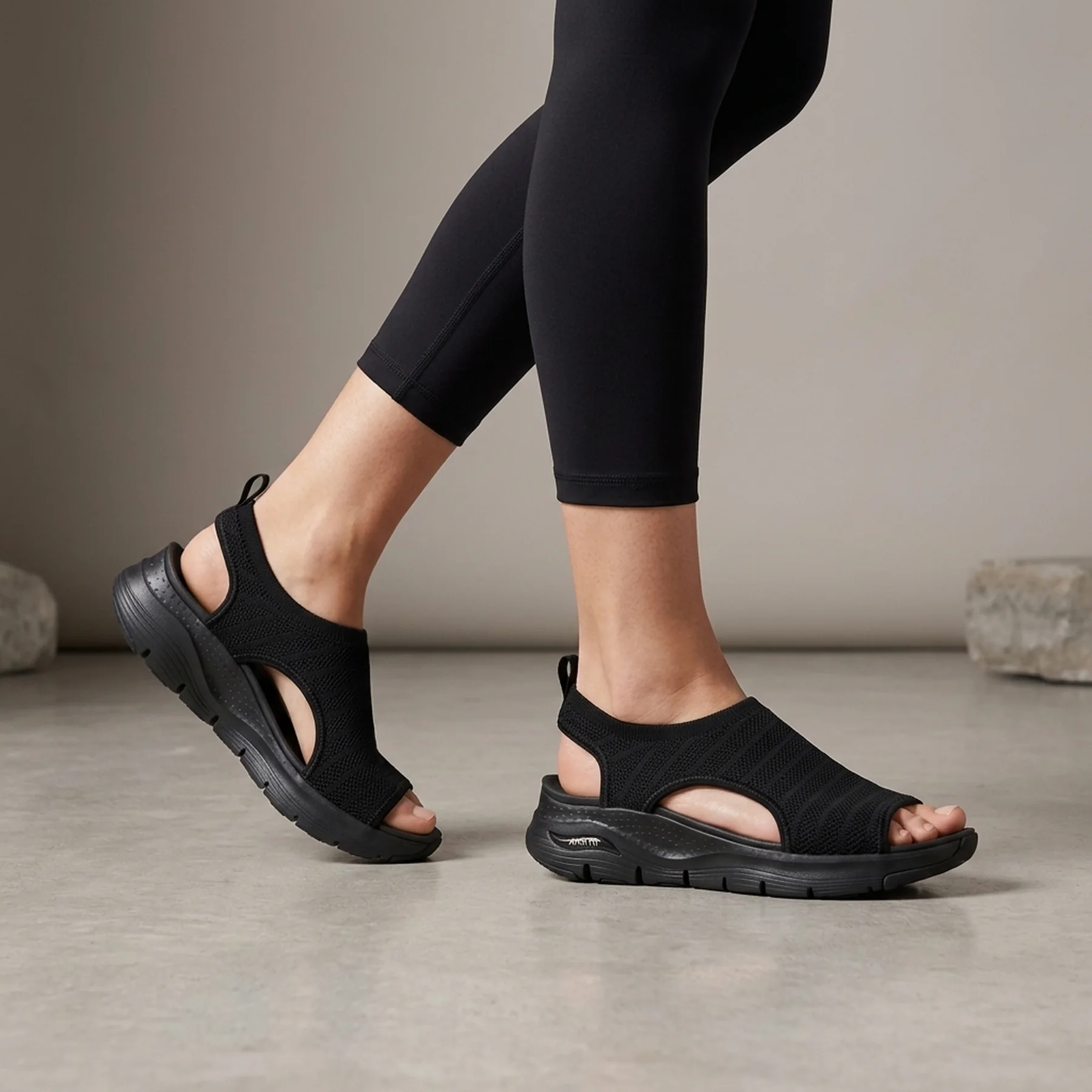 Кросівки Skechers Arch Fit Darling Days Black