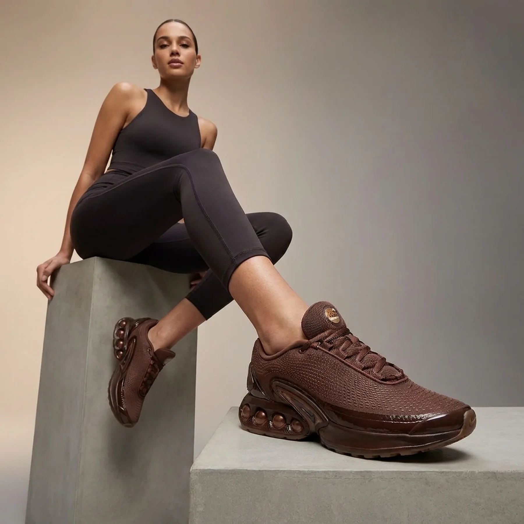 Кросівки Skechers Arch Fit Smooth Comfy Chill Black