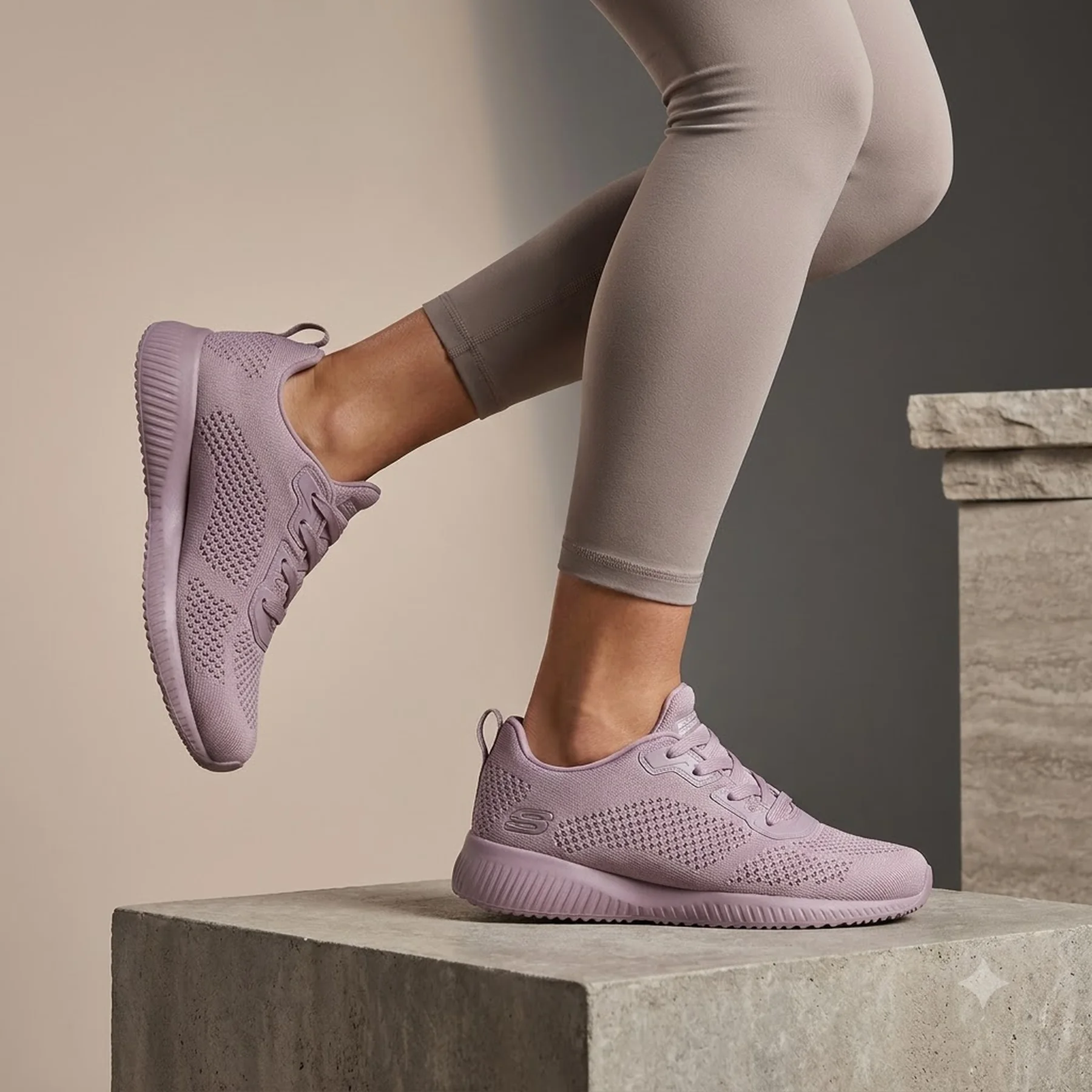 Кросівки Skechers BOBS Squad Tough Talk
