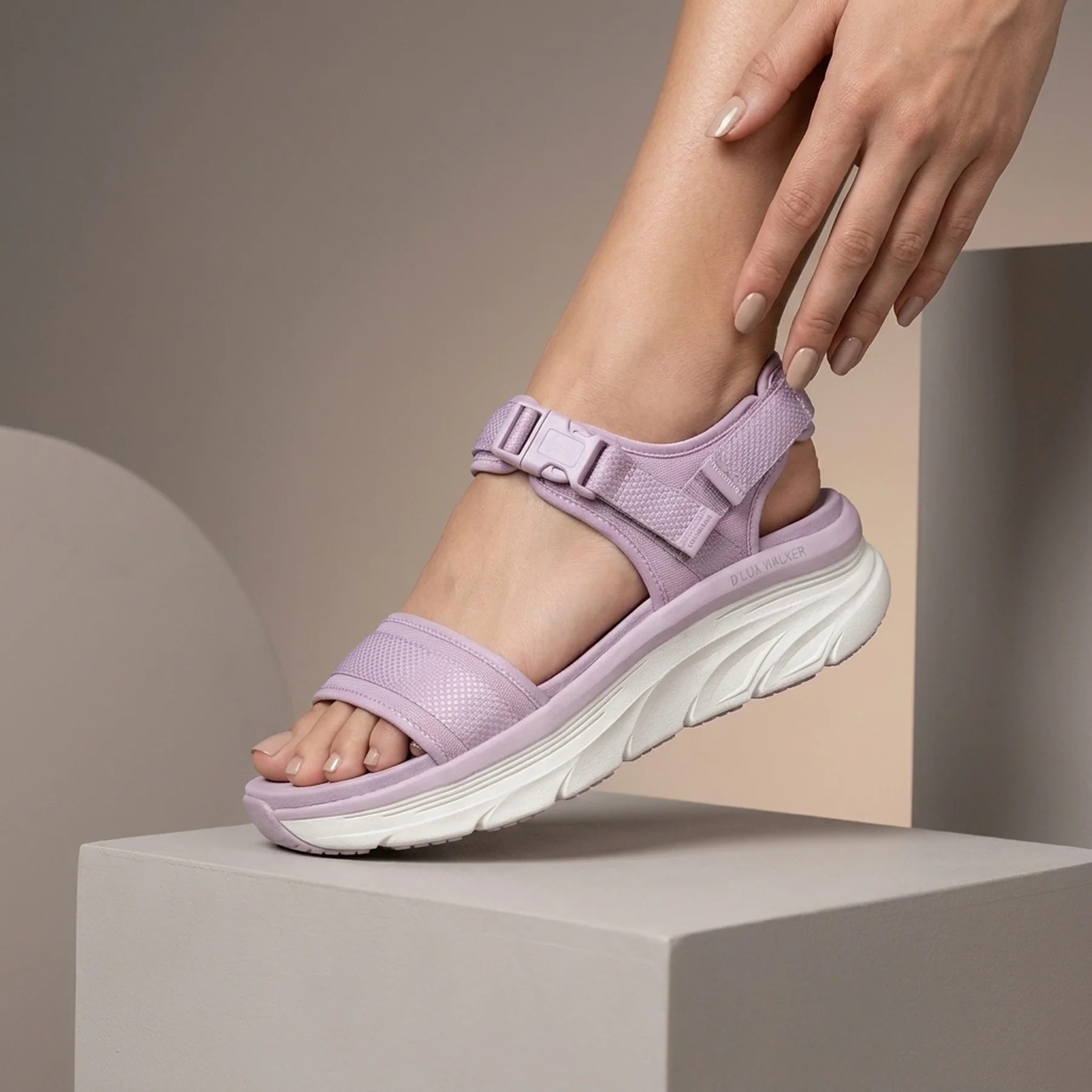 Кросівки Skechers D Lux Walker Daily Outing Lavender White