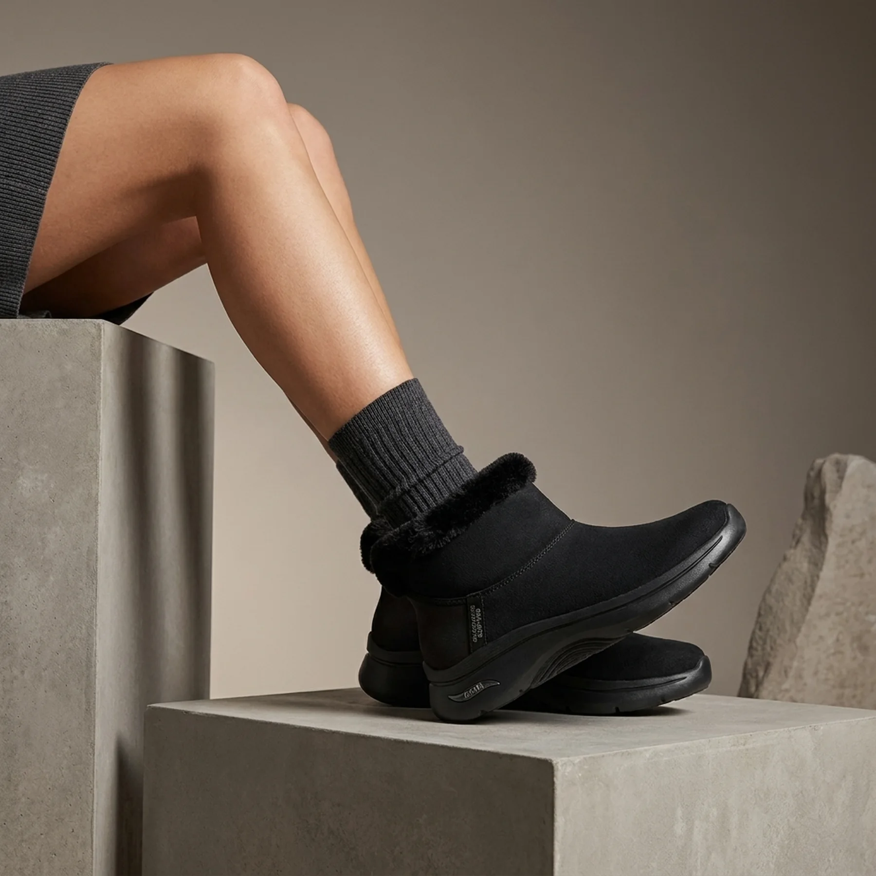 Кросівки Skechers Go Walk Arch Fit 2.0 Black