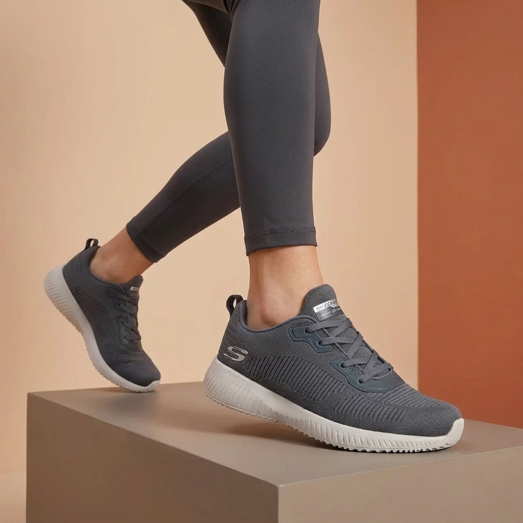 Кросівки Skechers Squad Metallic Gray