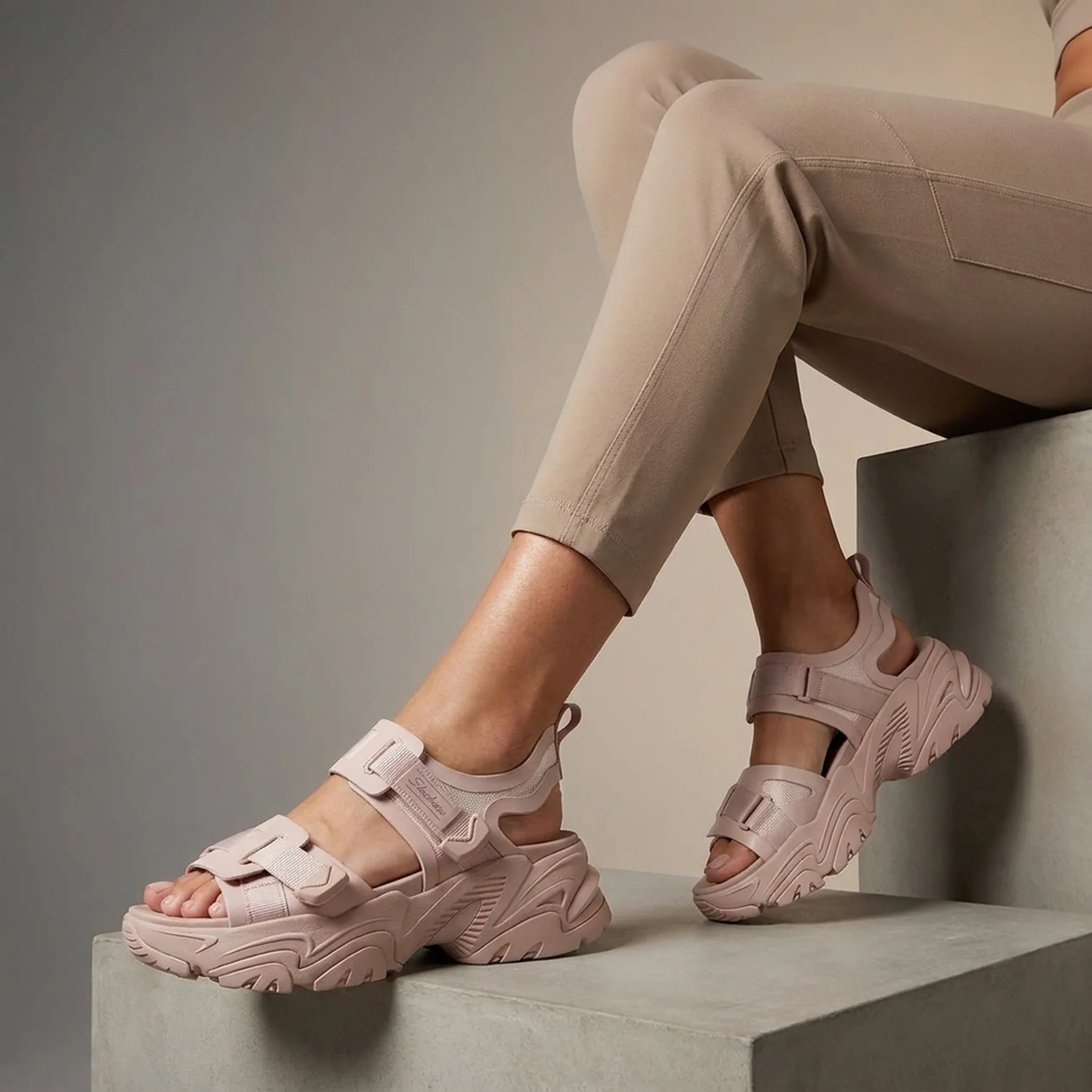 Кросівки Skechers Stamina V2 Powder Pink