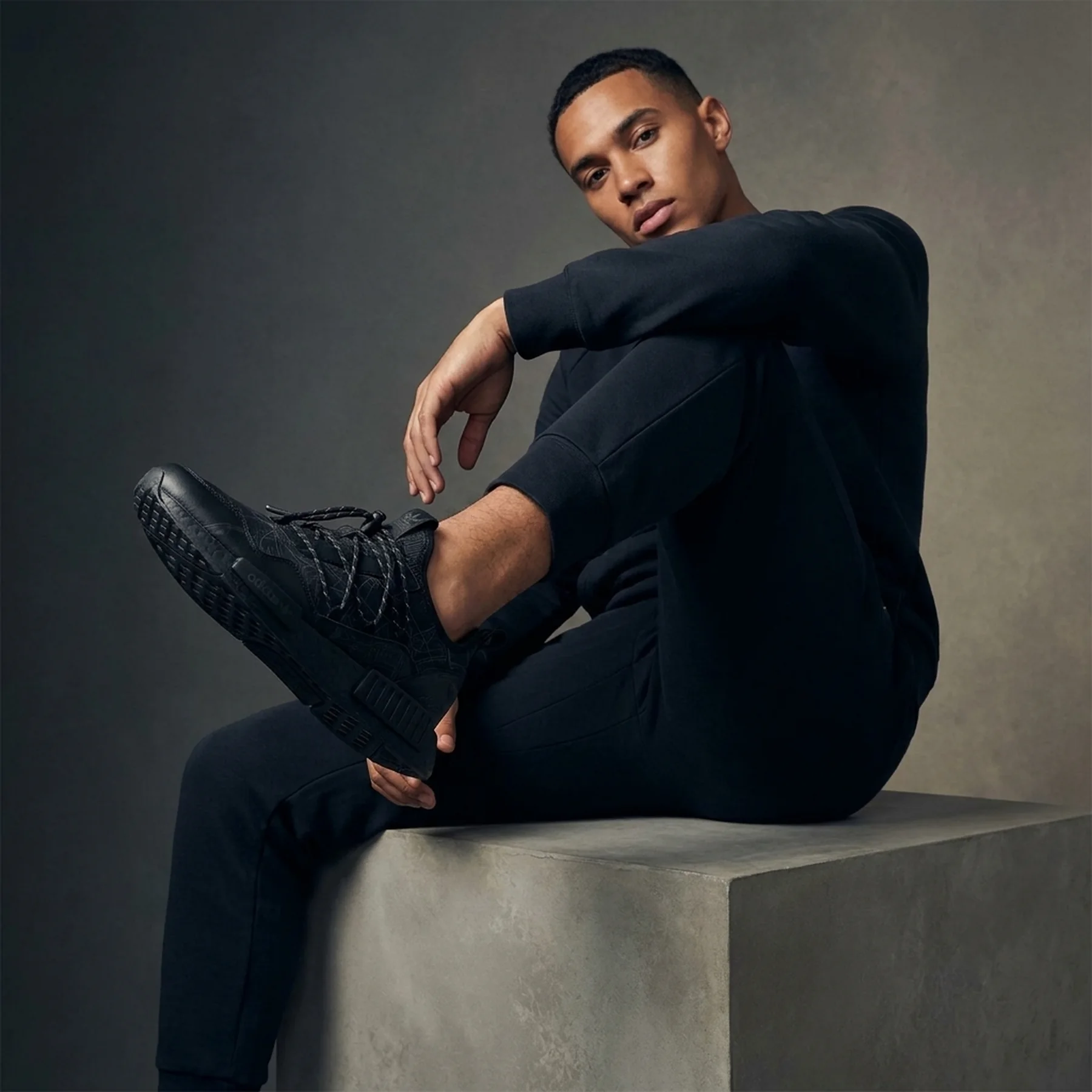 Кросівки унісекс Adidas 100 Thieves X Palos Hills (JR5538)