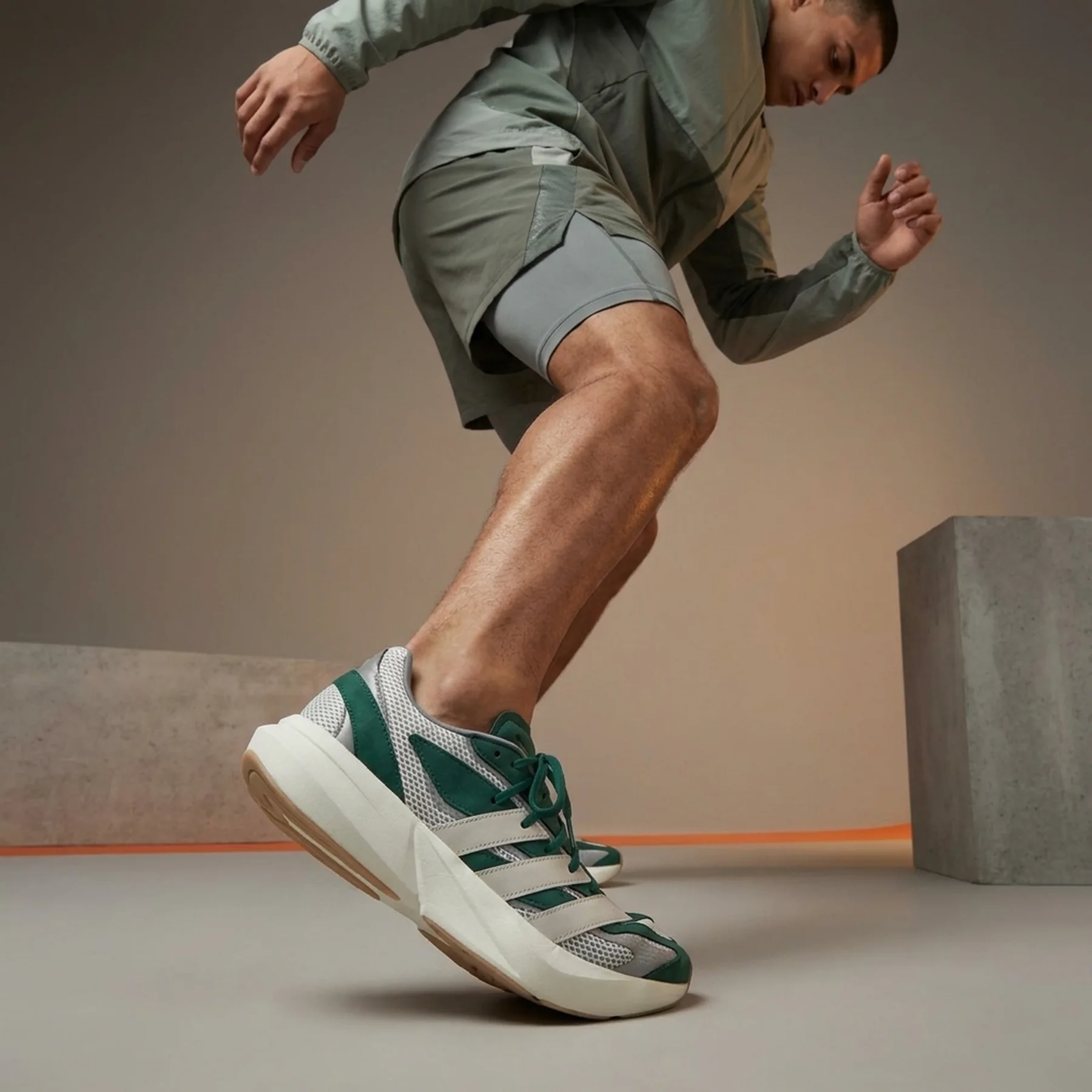 Кросівки унісекс Adidas Lightblaze (JR2616)