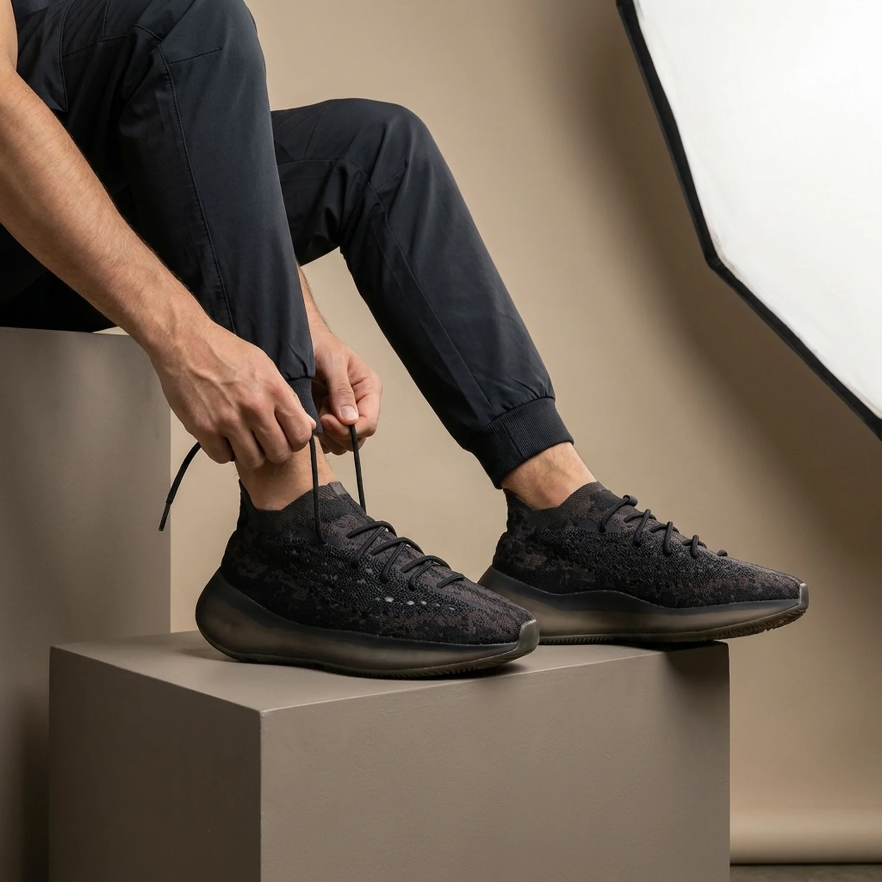 Кросівки унісекс Adidas Yeezy Boost 380 (H02536)