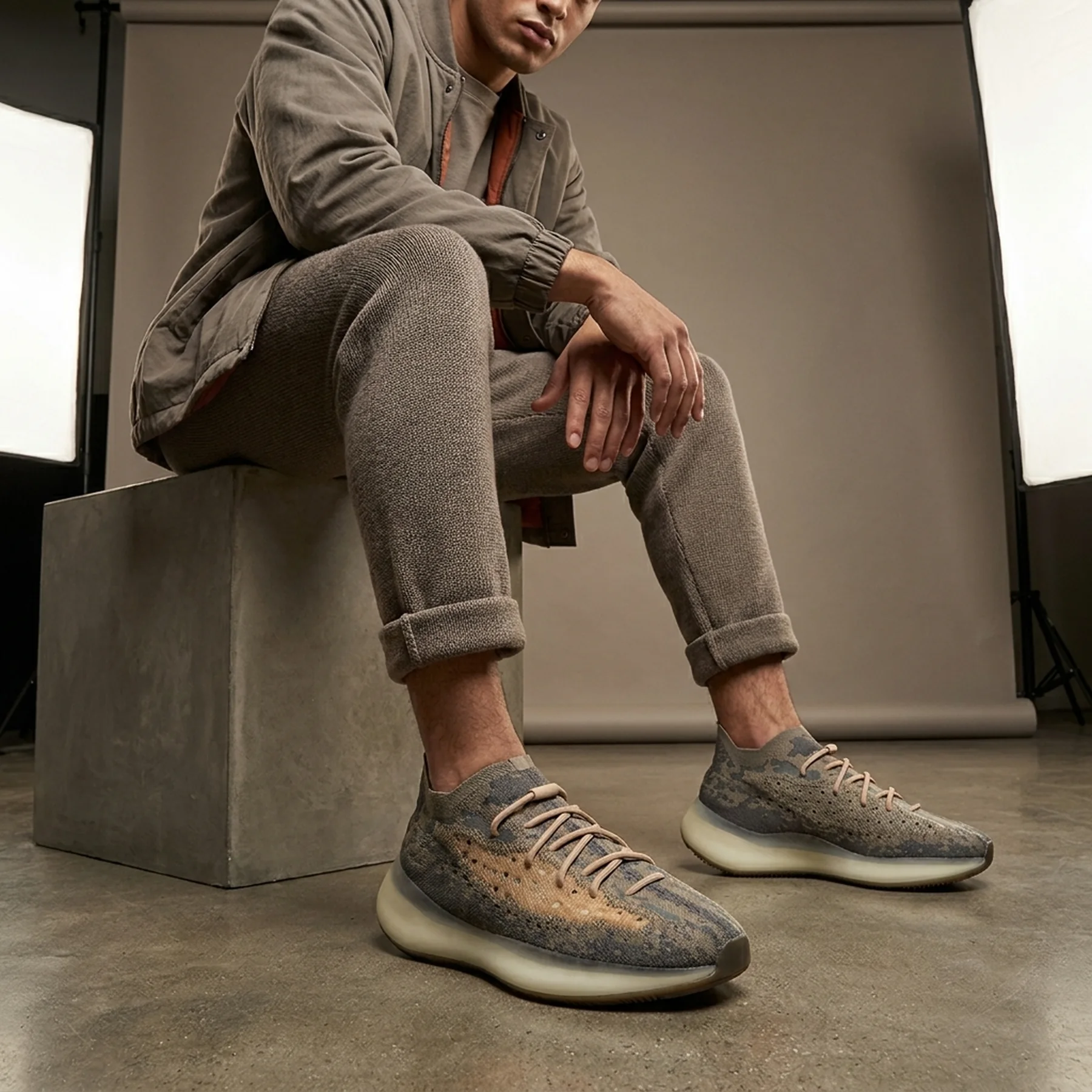 Кросівки унісекс Adidas Yeezy Boost 380 Mist (FX9764)