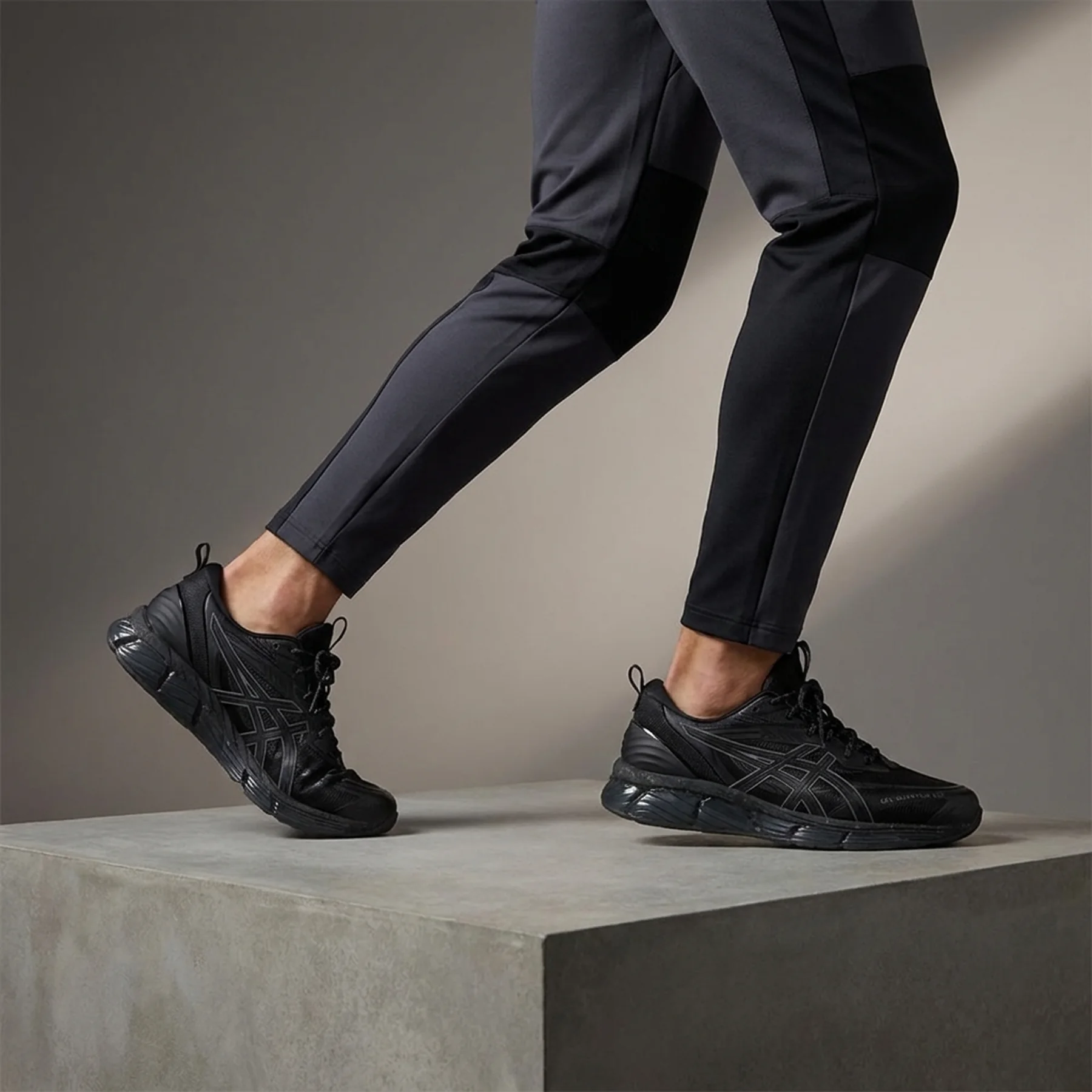 Кросівки унісекс Asics Gel-Quantum 360 Viii (1203A471-001)