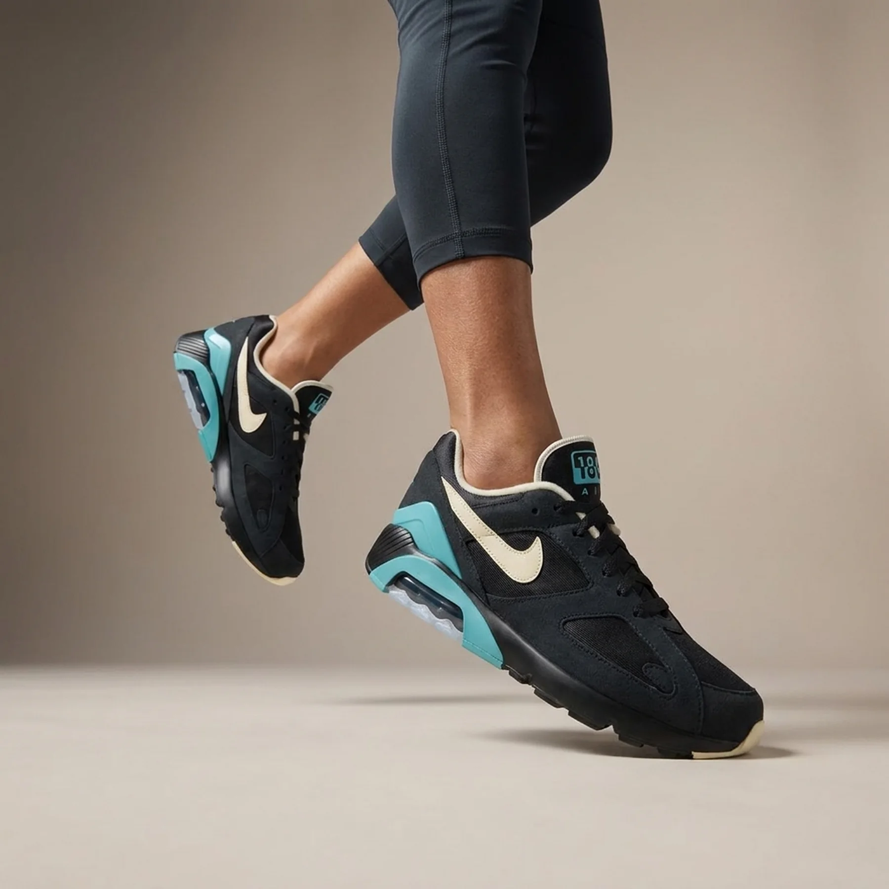 Кросівки унісекс Nike Air Max 180 (FJ9259-001)