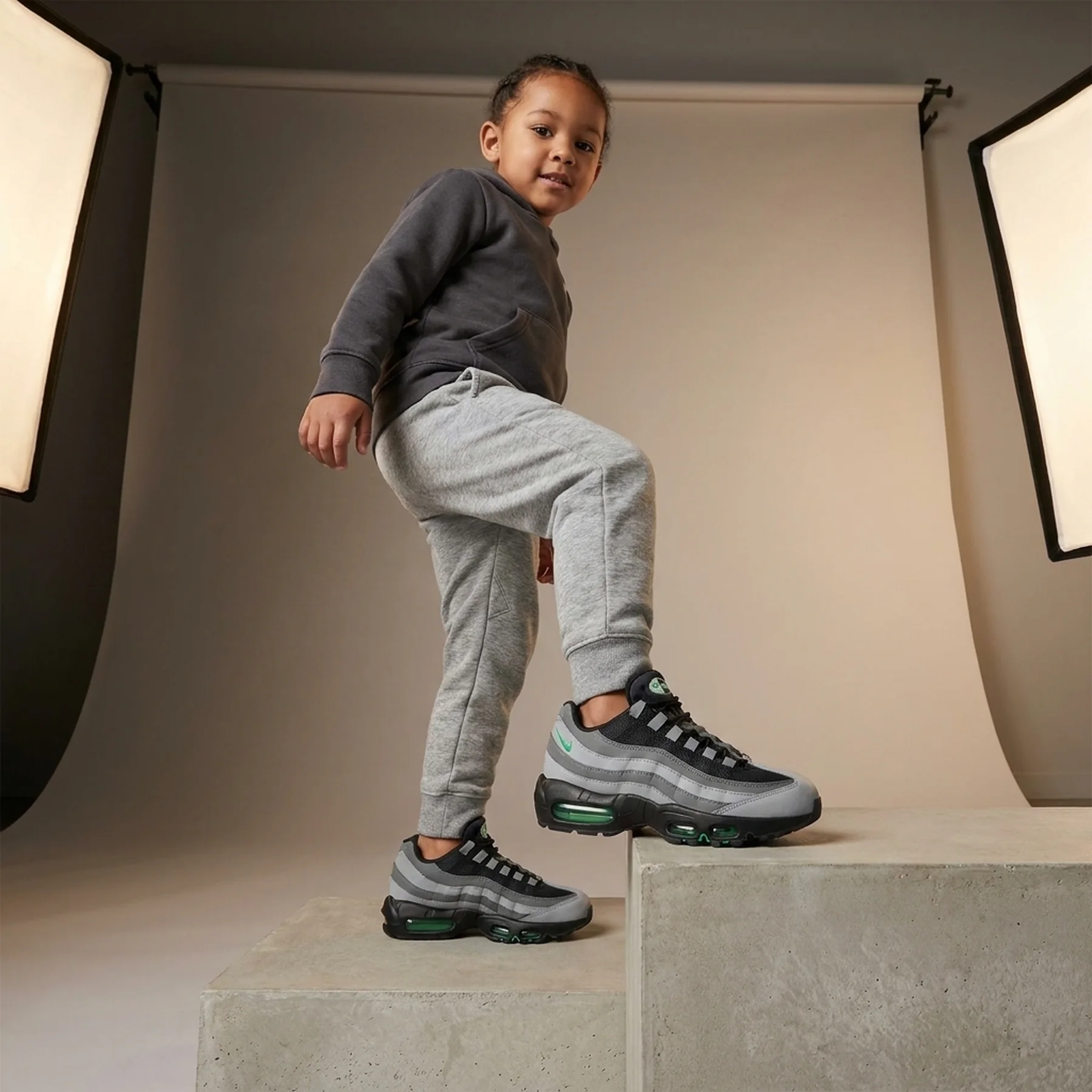 Кросівки унісекс Nike Air Max 95 Recraft Ltr (Ps) (HQ6364-012)