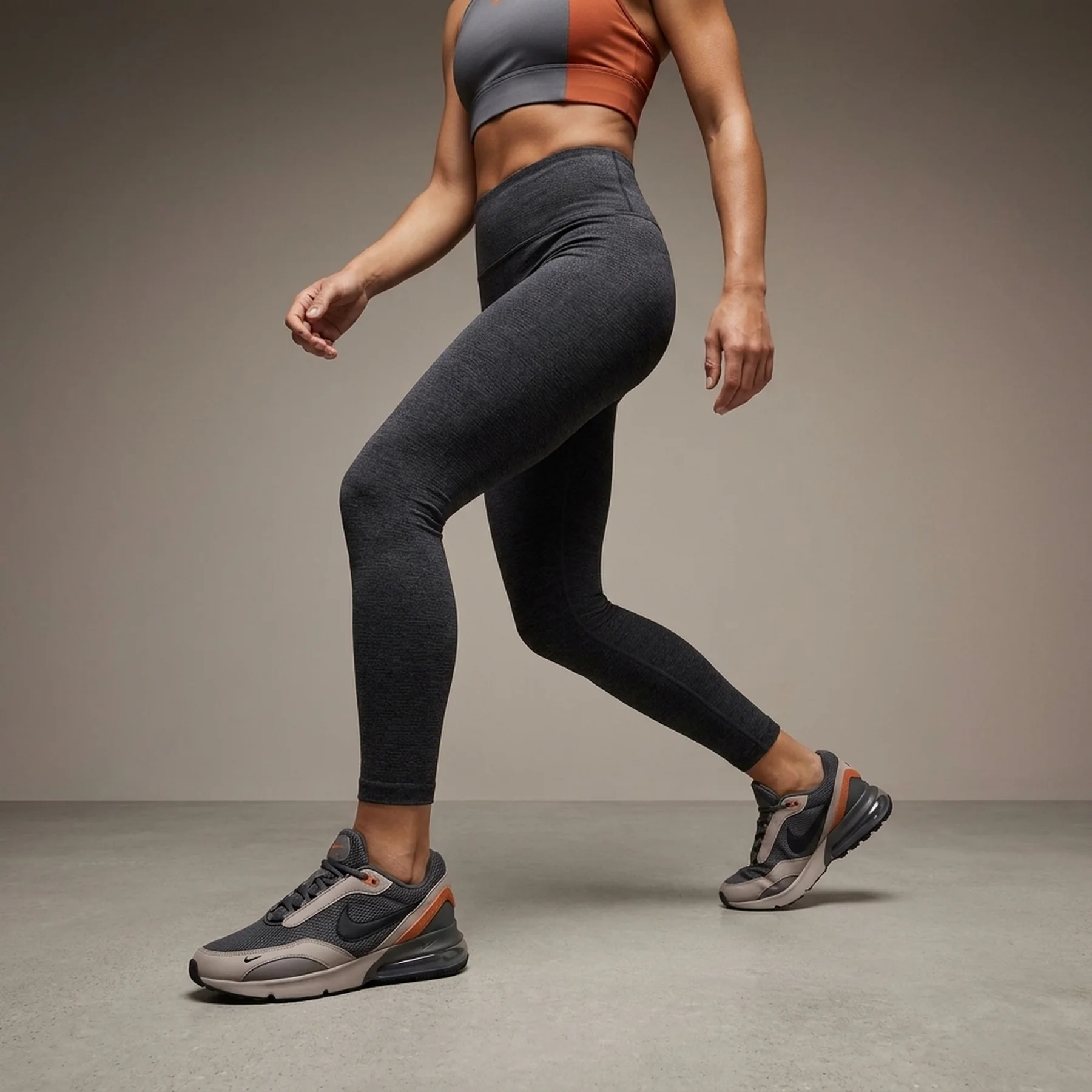 Кросівки унісекс Nike Air Max Pulse Roam (FN6920-001)