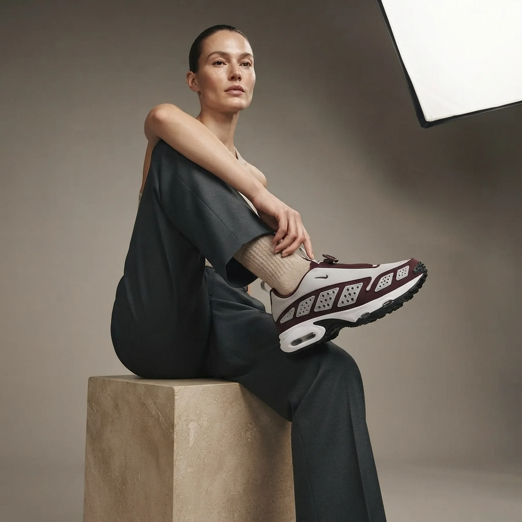 Кросівки унісекс Nike Air Max Sndr (FZ2068-002)