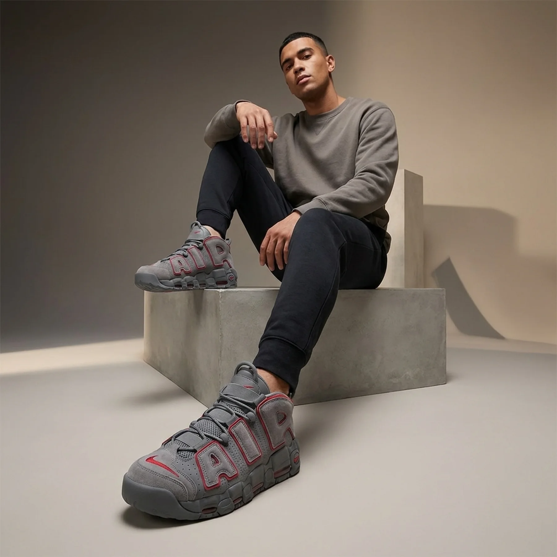 Кросівки унісекс Nike Air More Uptempo Low (FZ3055-002)