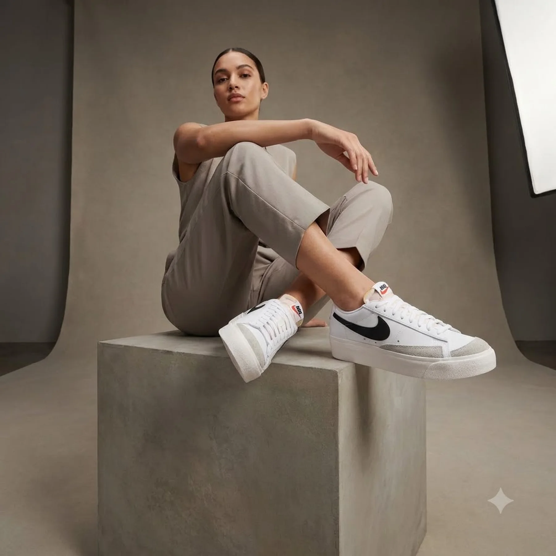 Кросівки унісекс Nike Blazer Low Platform (DJ0292-101)