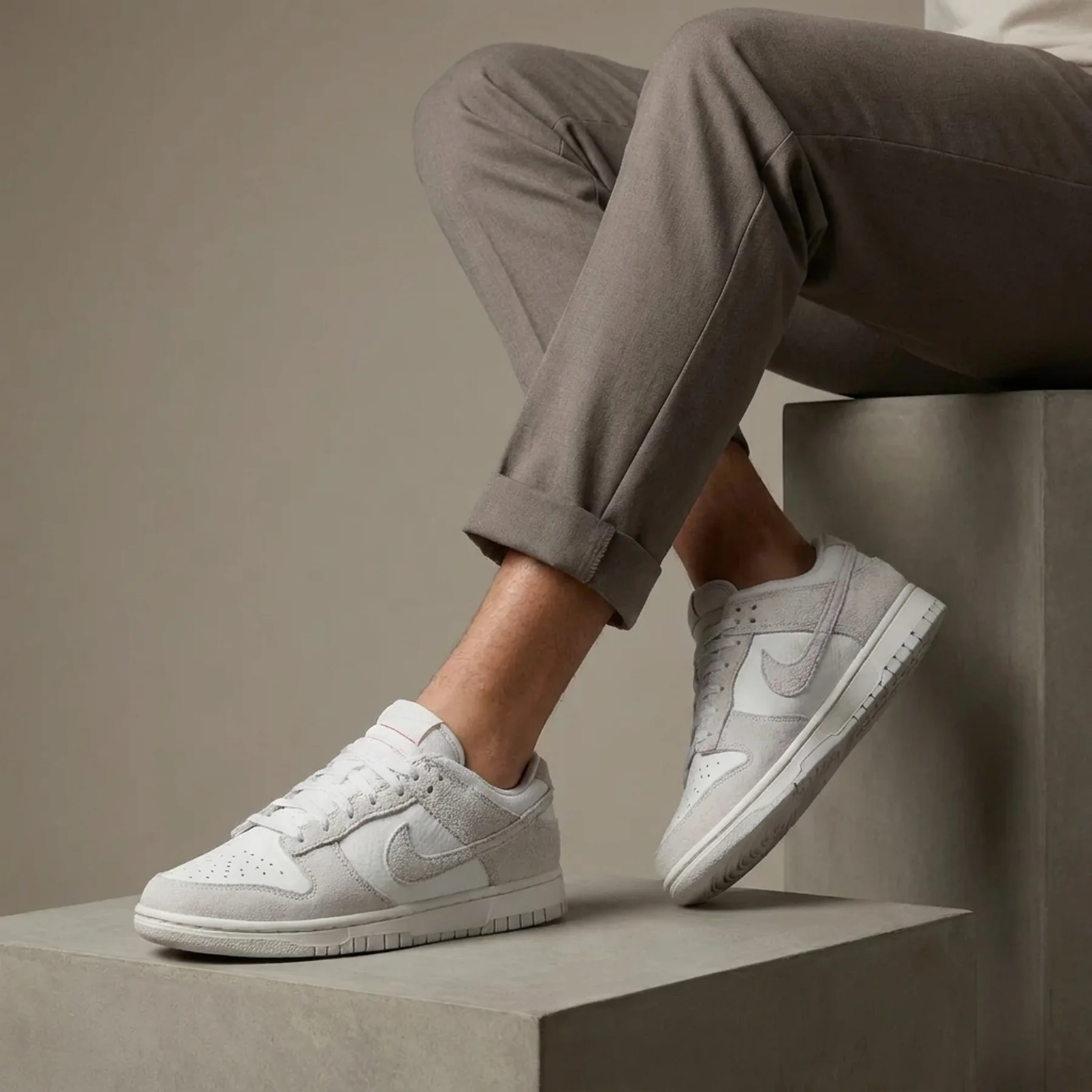 Кросівки унісекс Nike Dunk Low Grey (HJ5777-100)