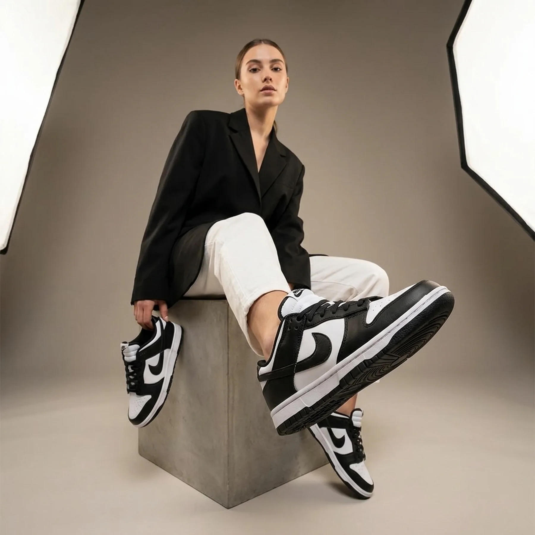Кросівки жіночі Nike Wmns Dunk Low Twist 'Panda'