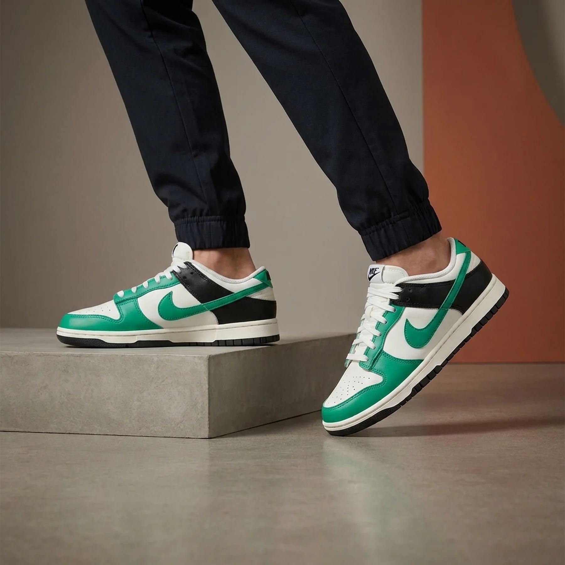 Кросівки унісекс Nike Dunk Low White/Green (IB4363-133)