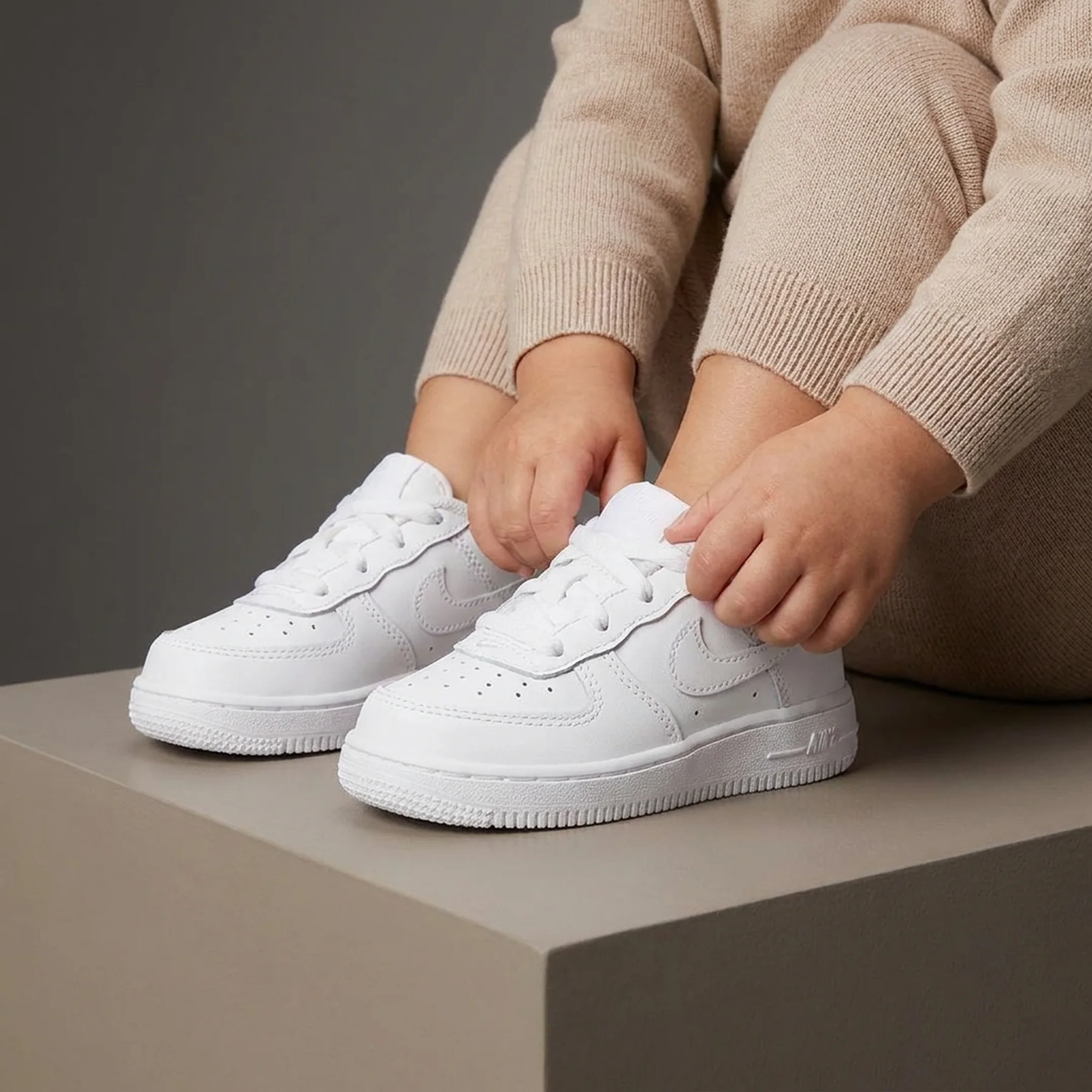 Кросівки унісекс Nike Force 1 Le(Td) (DH2926-111)