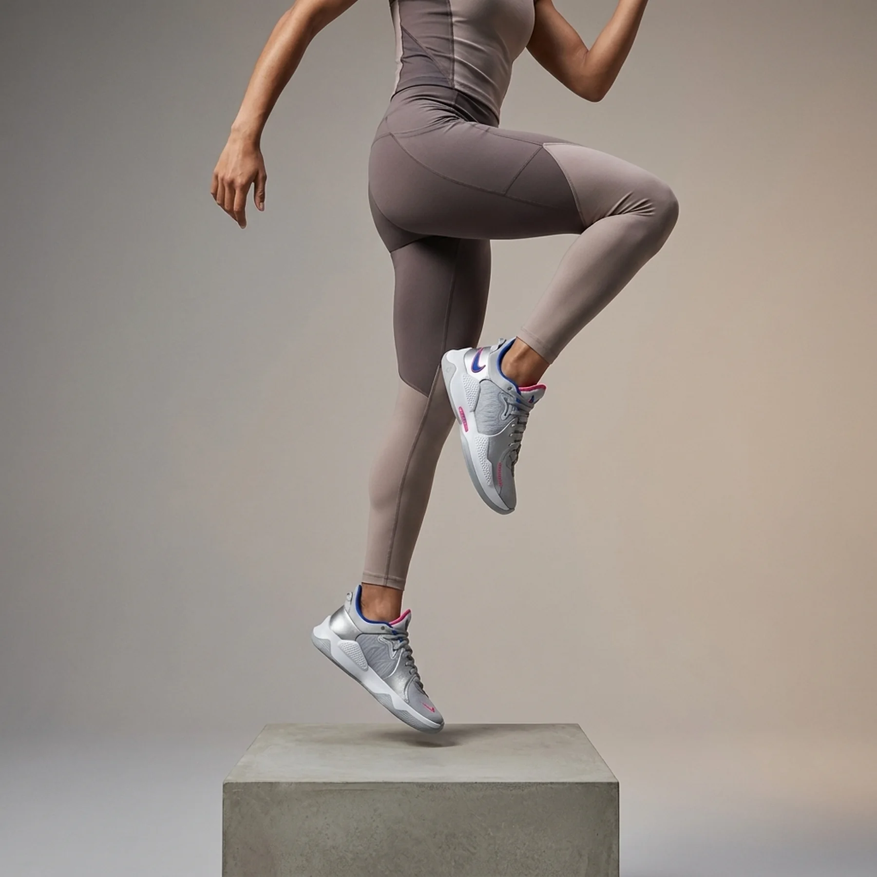 Кросівки унісекс Nike Pg 5 Grey (CW3143-005)