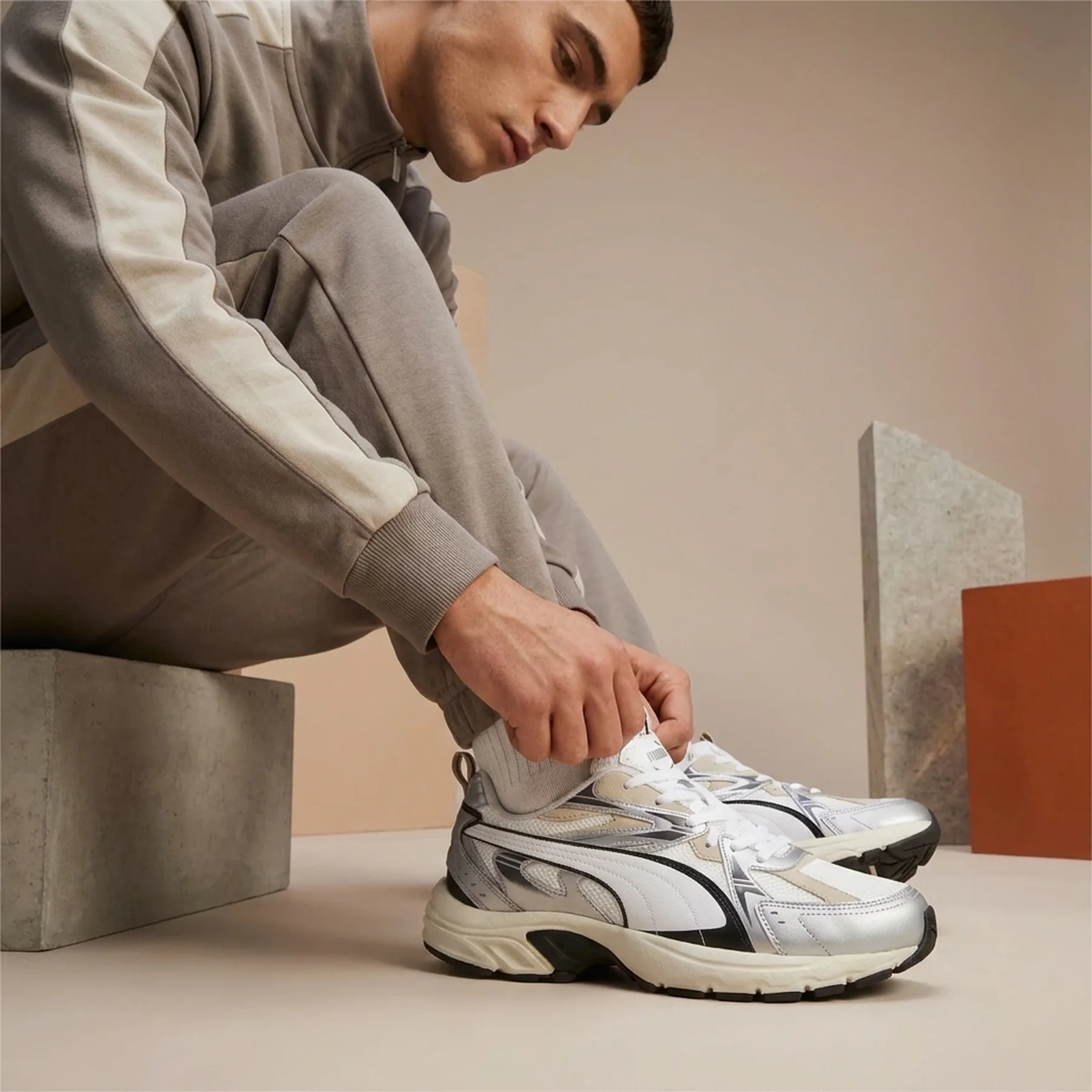 Кросівки унісекс Puma Milenio Tech (39232204)