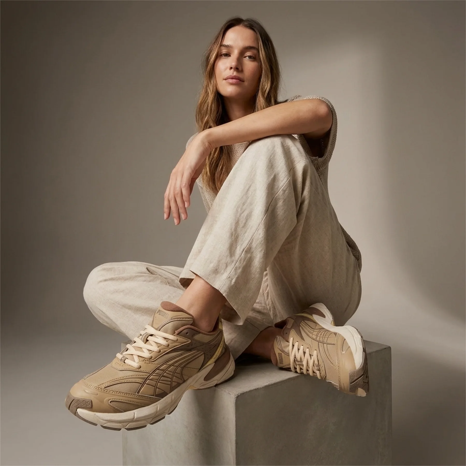Кросівки унісекс Puma Velophasis Earth (39590901)
