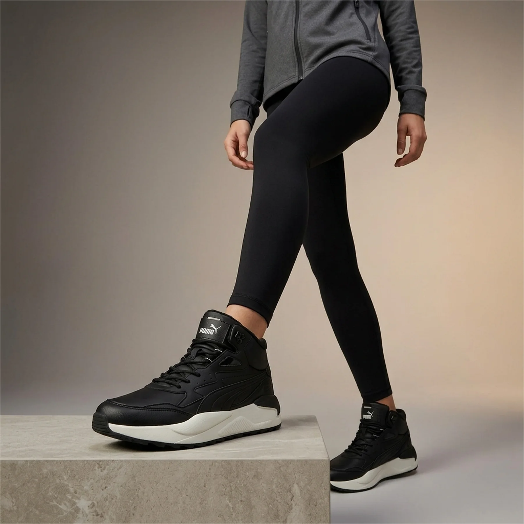 Кросівки унісекс Puma X-Ray Speed Mid Wtr