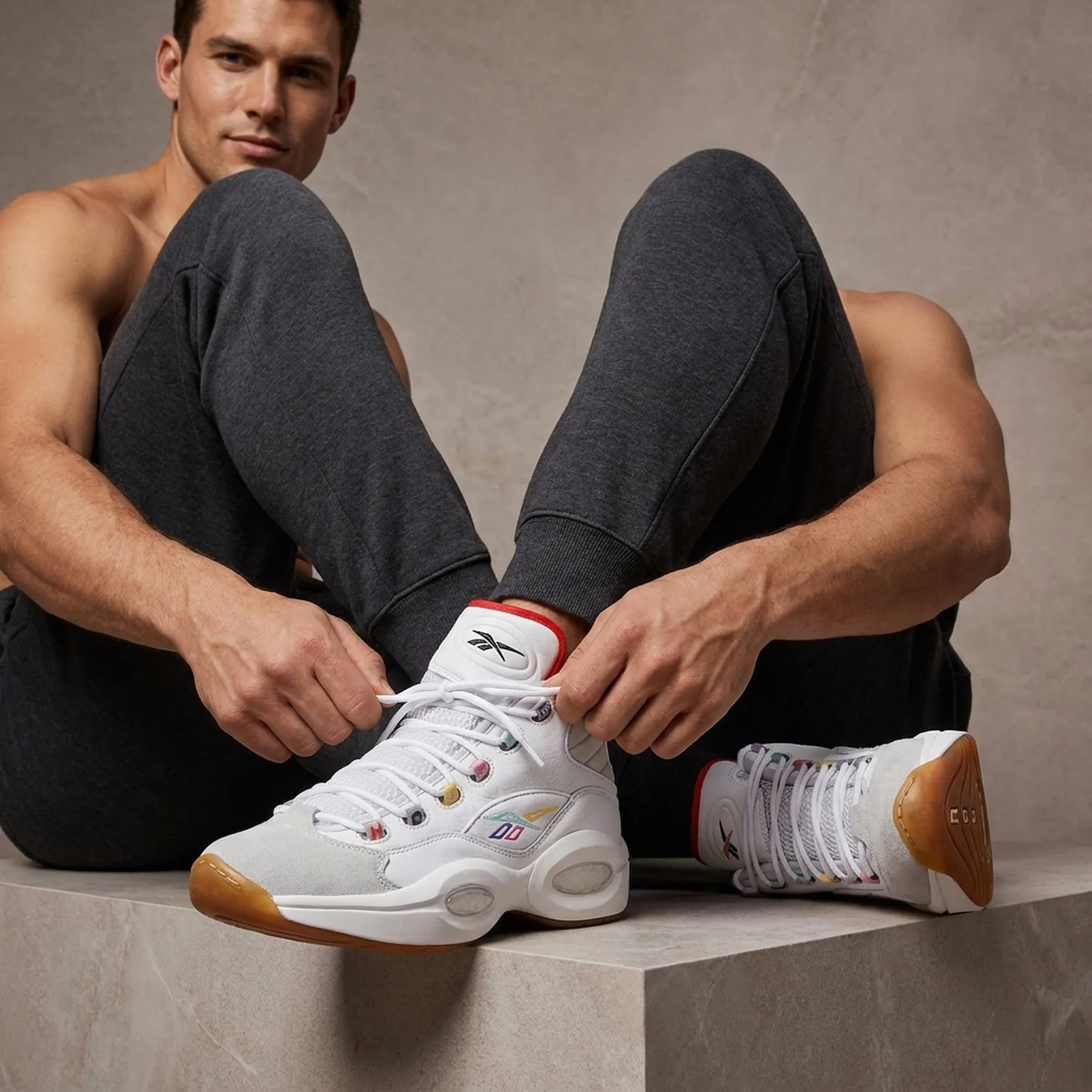 Кросівки унісекс Reebok Question Mid White (GY2641)