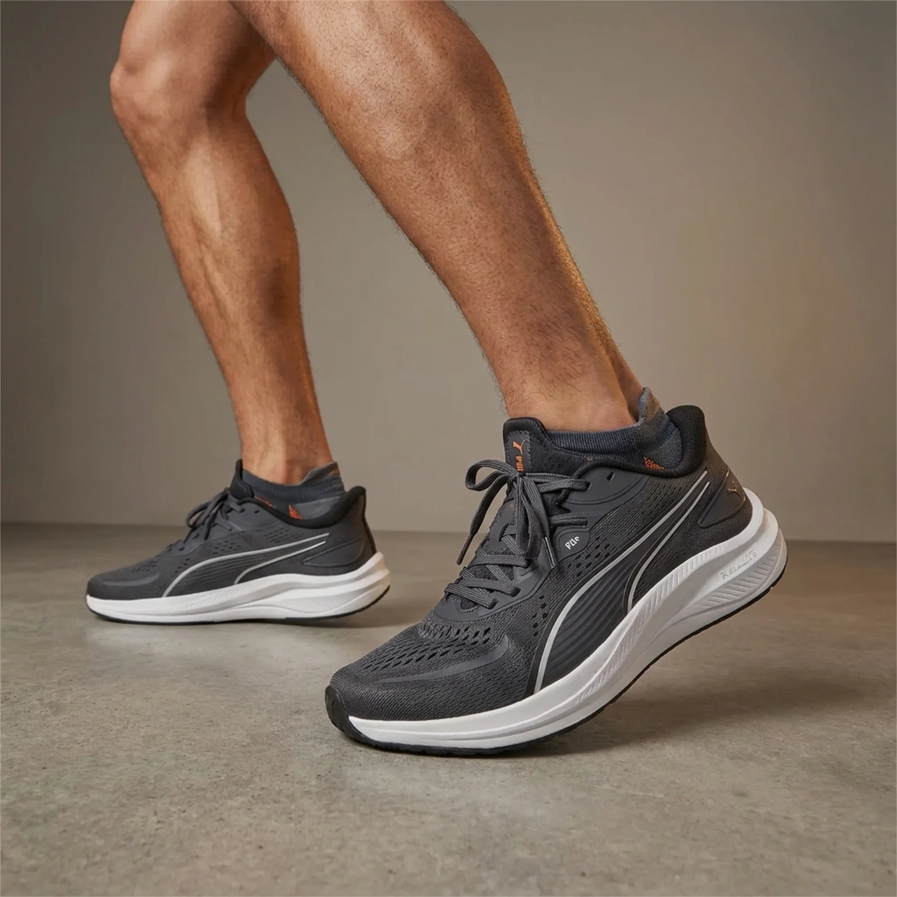 Кросівки Unisex Skyrocket Lite 2 31173009 Puma 7 (40,5) Темно-сірий