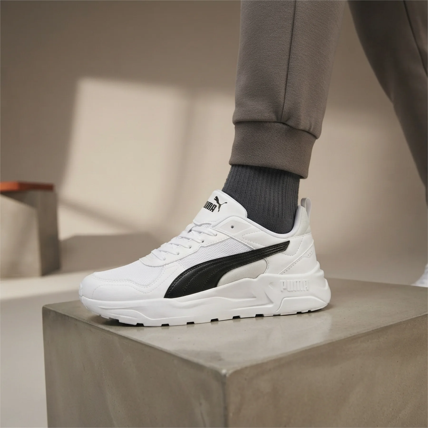 Кросівки Unisex Trinity 2 LT 40023101 Puma 10 (44,5) Білий