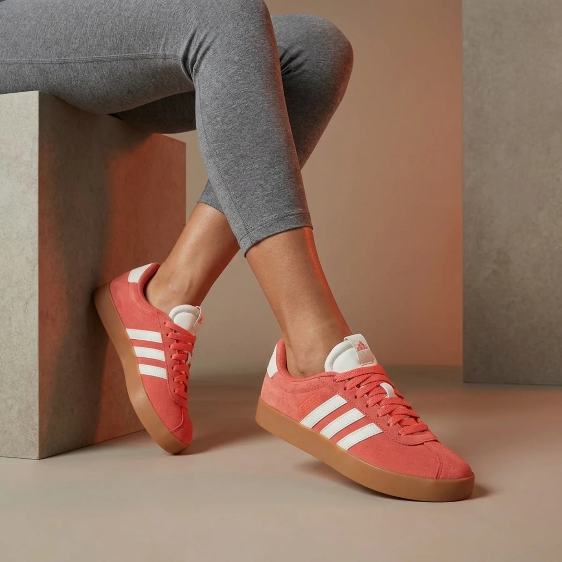 Кросівки VL COURT 3.0 JP5327 Adidas 3,5 (36) Кораловий